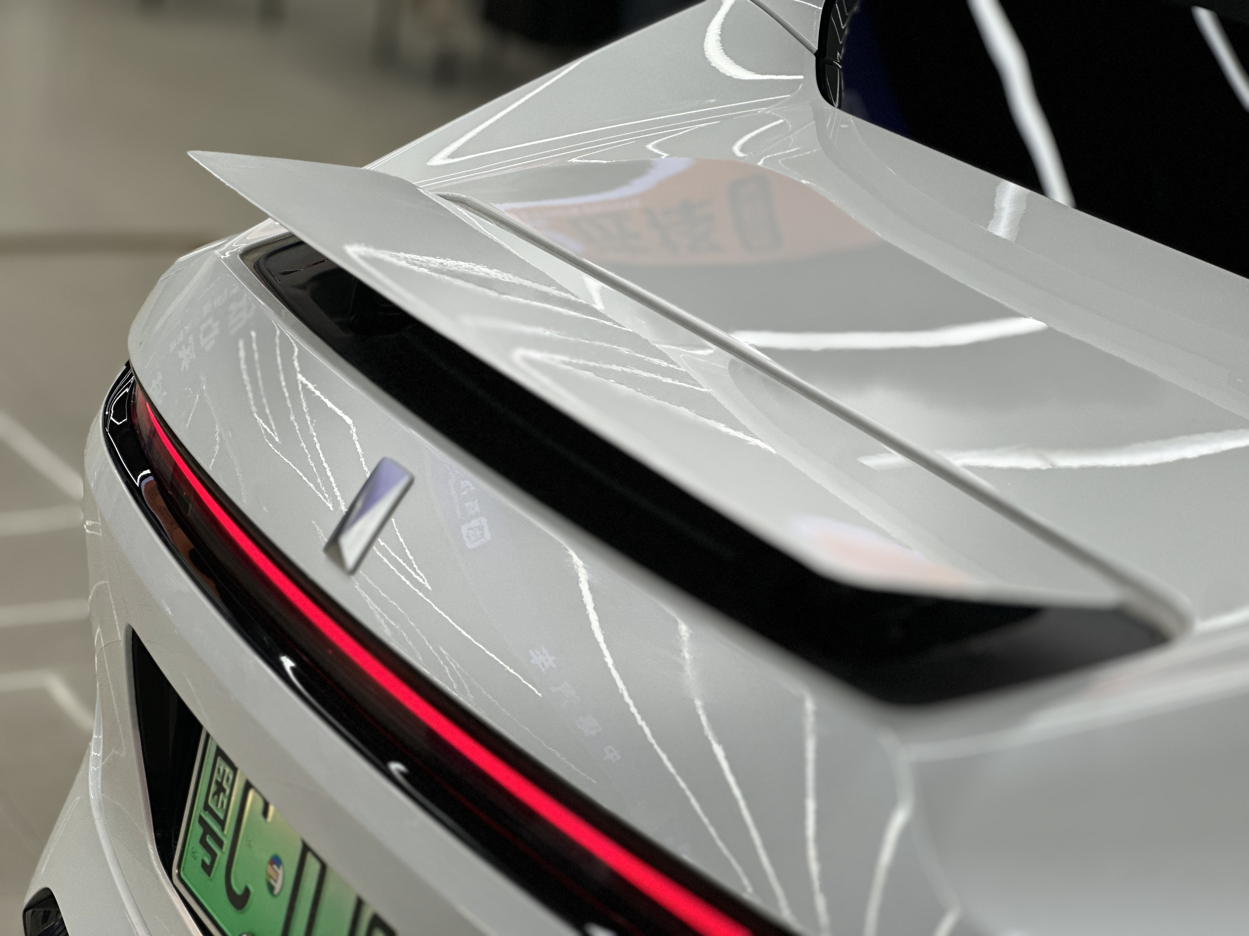 Avatr 11 2023 immagine di auto #19