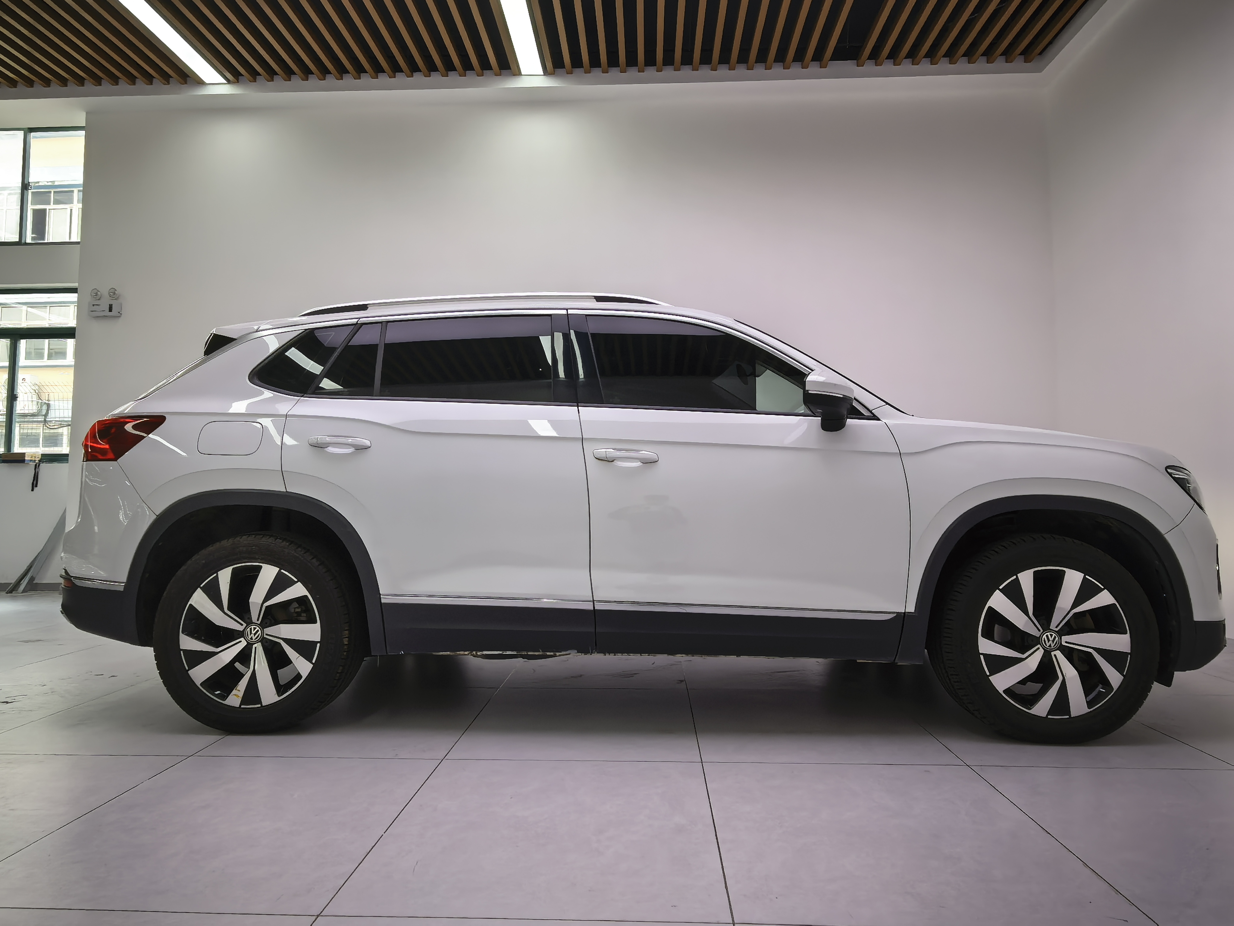 Volkswagen Tayron X 2023 car image #19