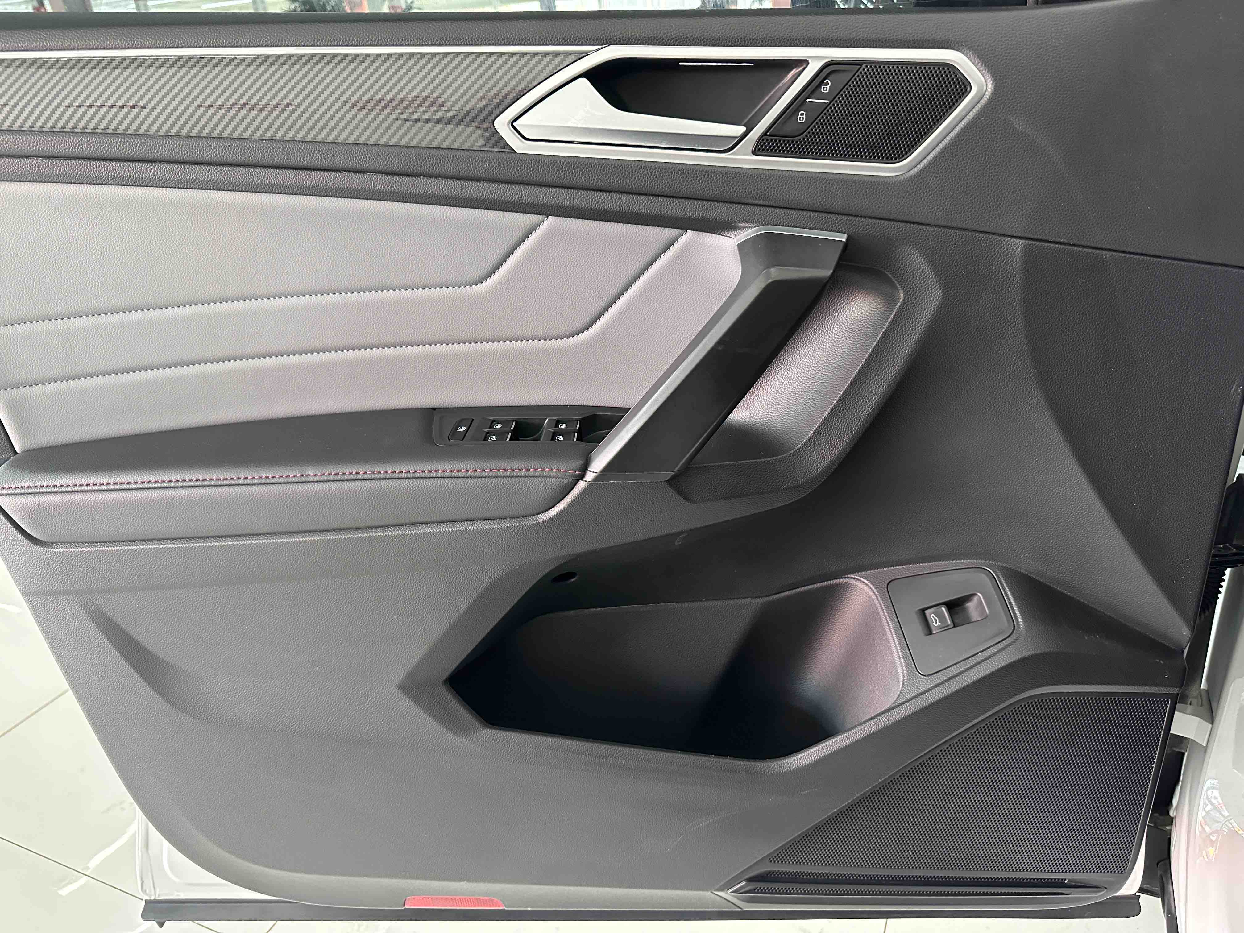 Volkswagen Tiguan X 2023 imagem de carro #19