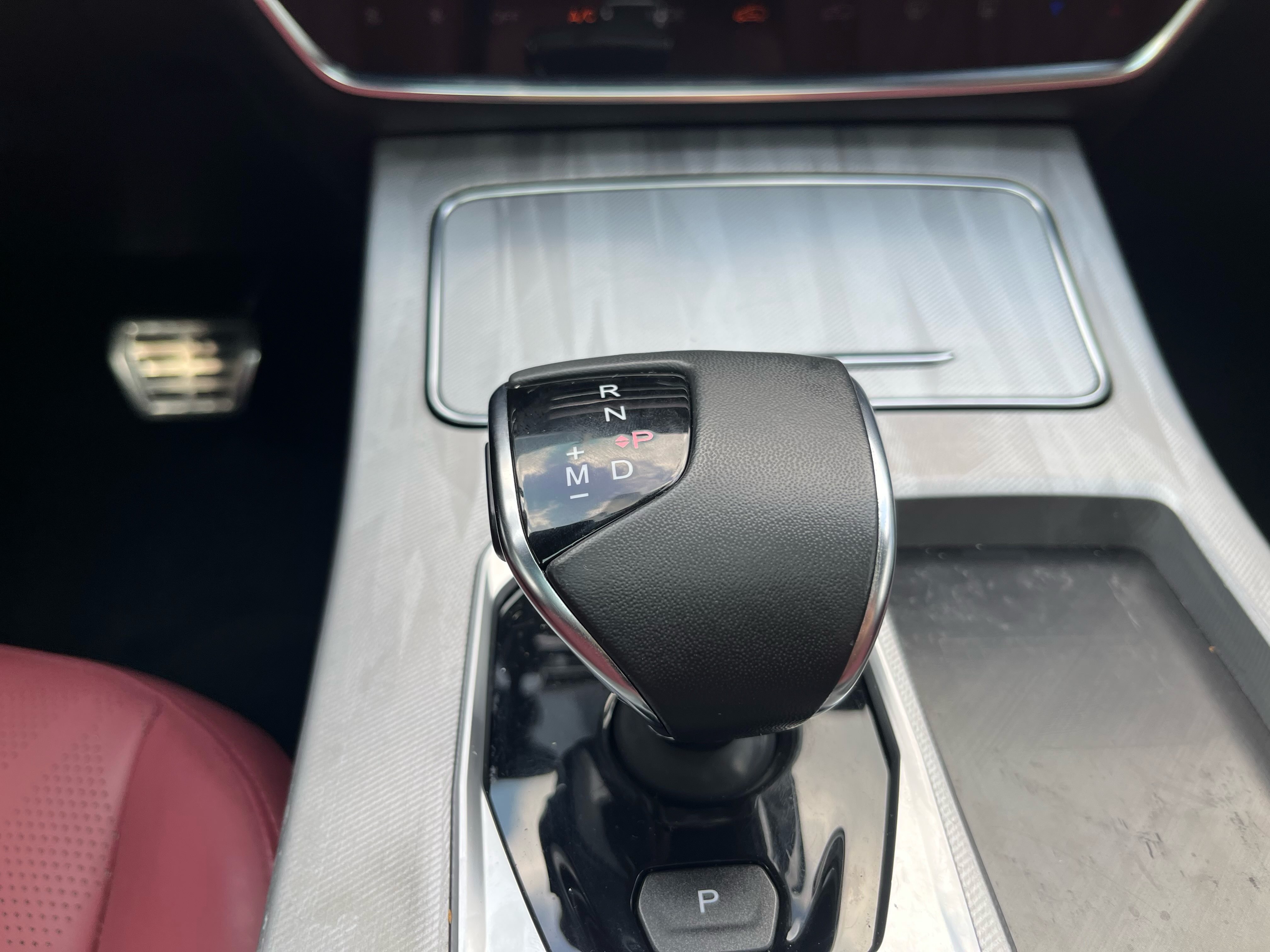 Jetour X70 PLUS 2023 car image #19