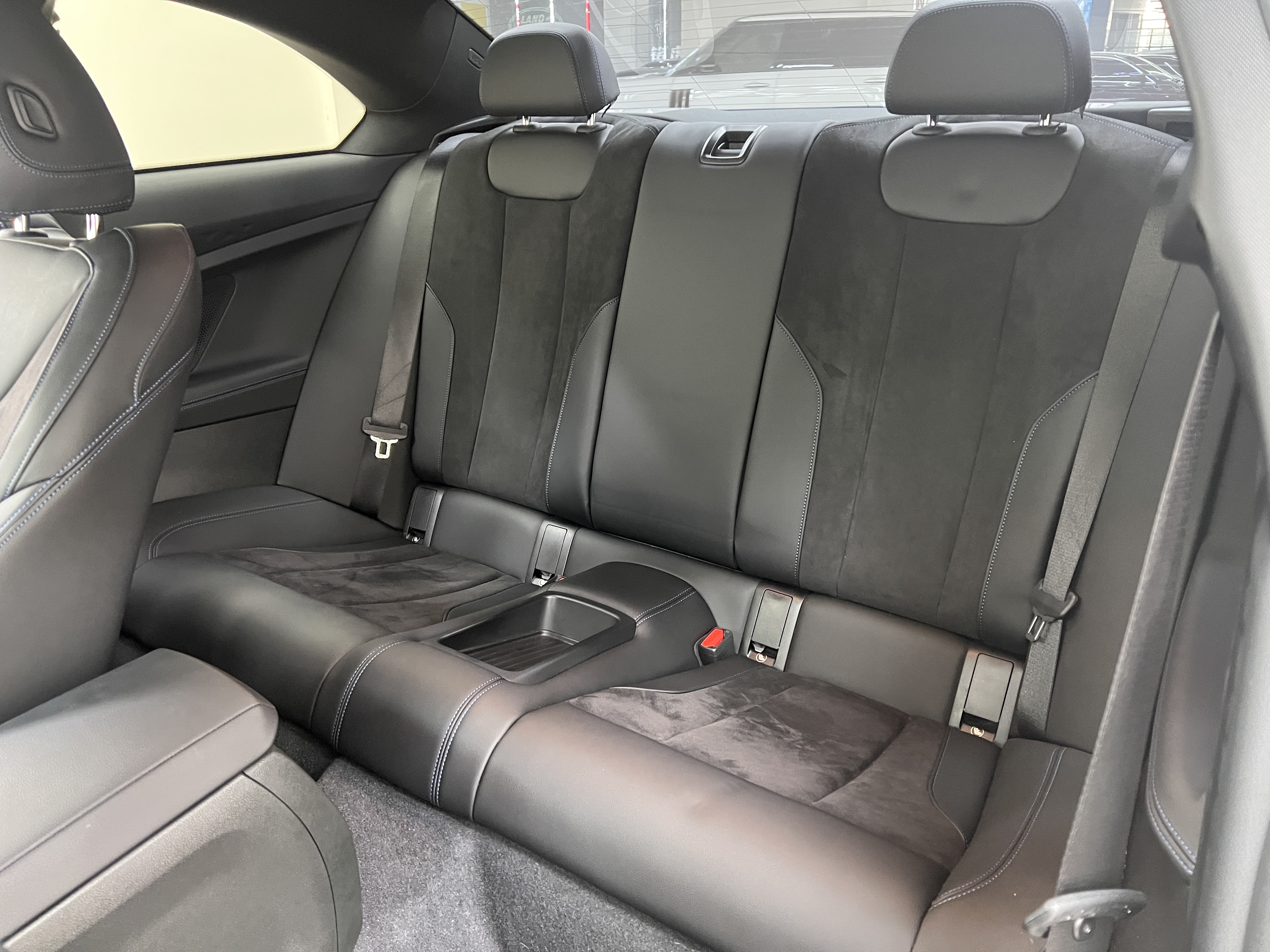 BMW M2 2023 immagine di auto #19