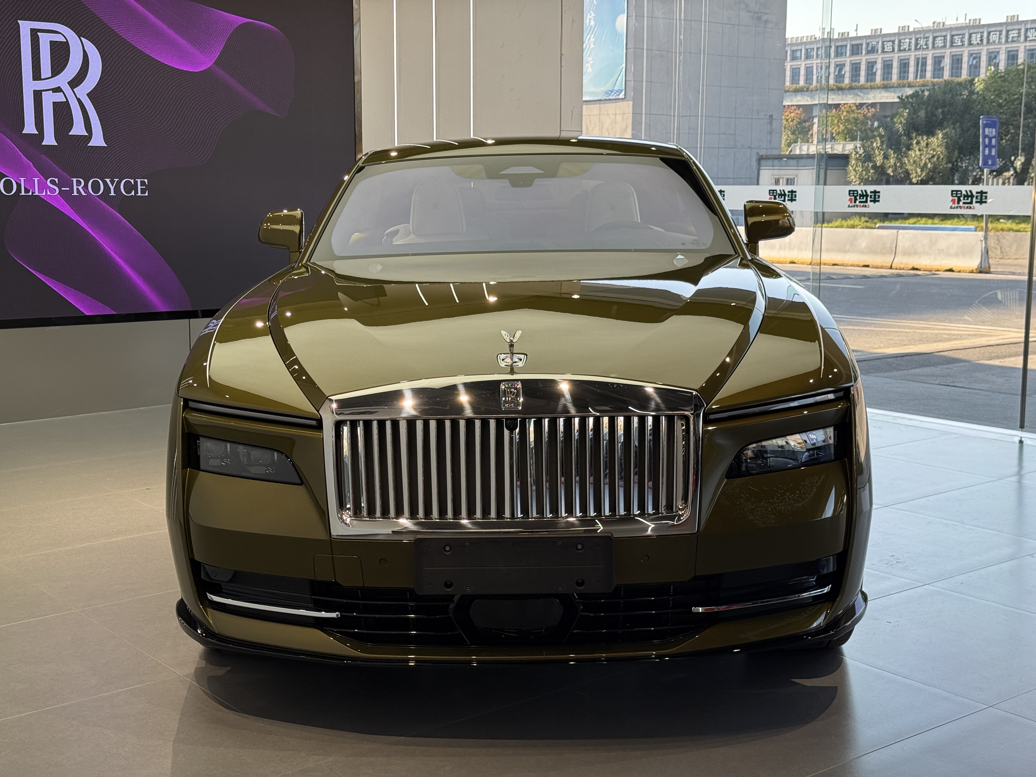 劳斯莱斯 闪灵 2024 #19 劳斯莱斯 闪灵 2024 汽车图片 #19