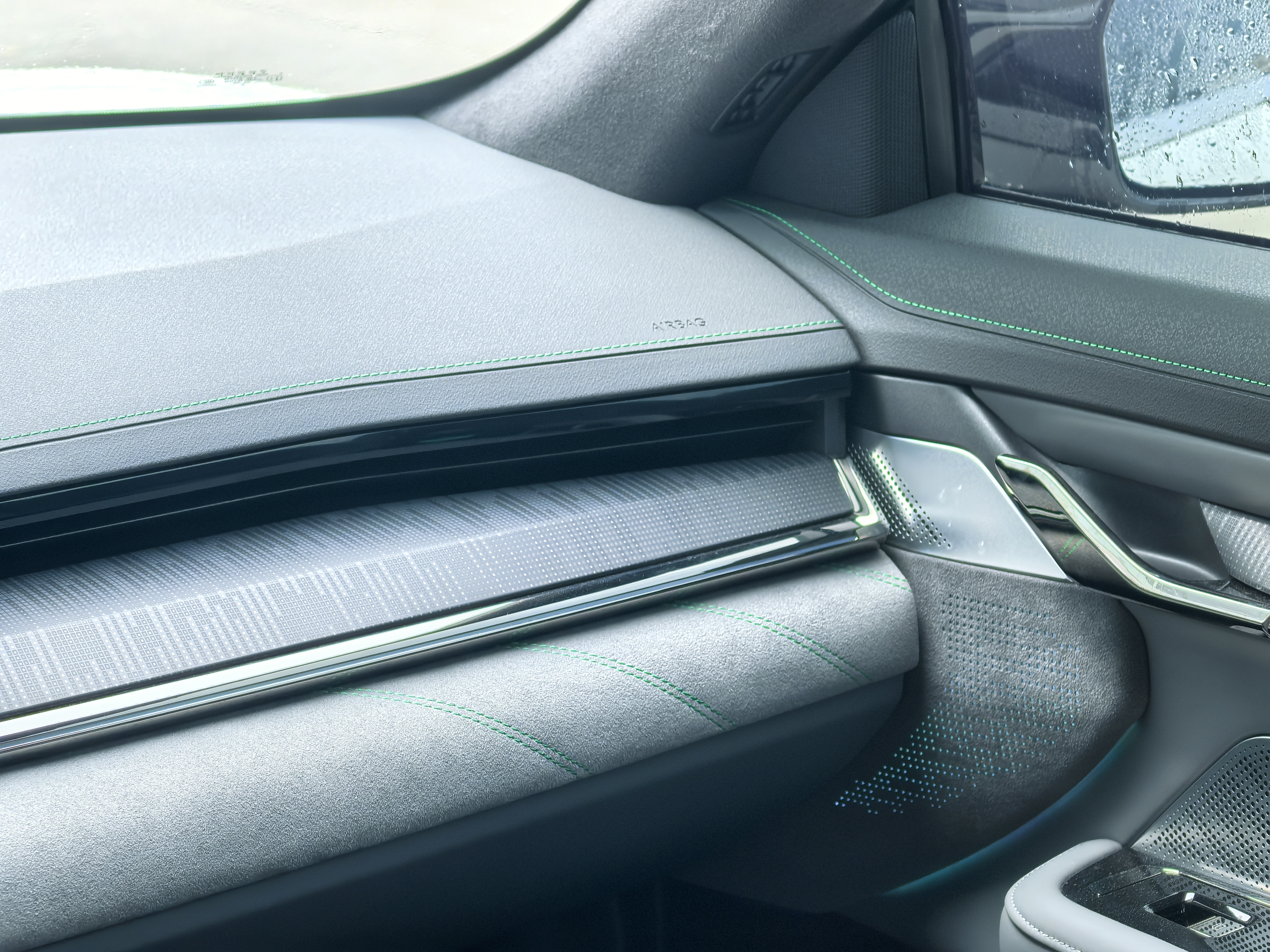 极氪 极氪001 2023 汽车图片 #19