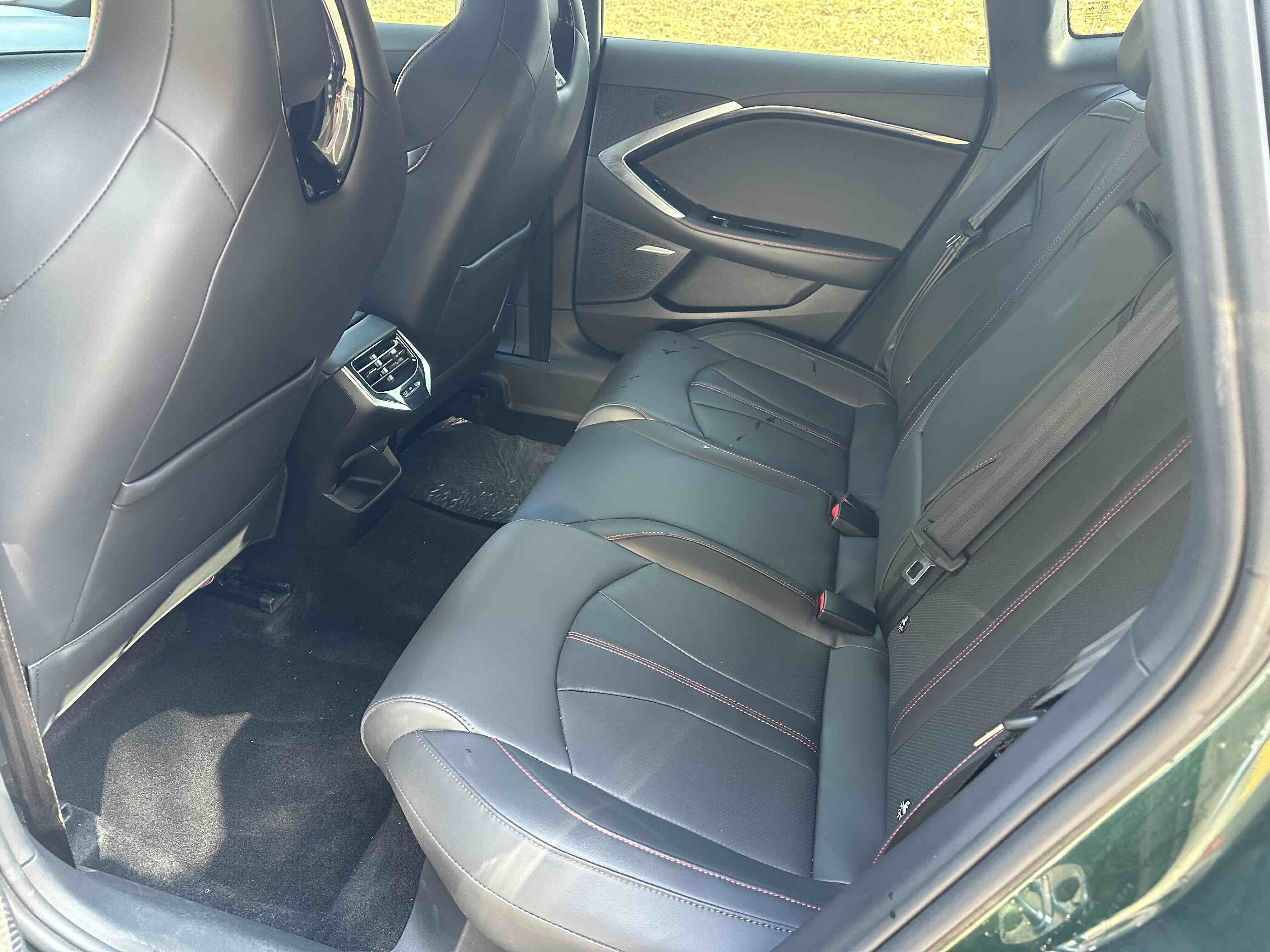 MG 7 2024 car image #19