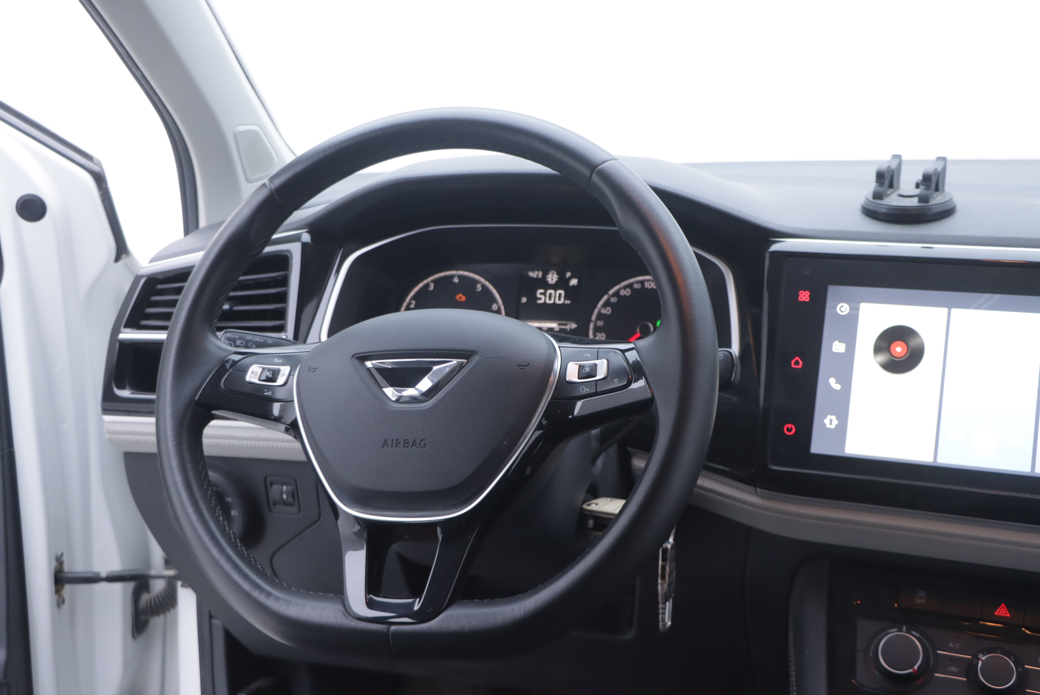 VS5 2023 car image #19