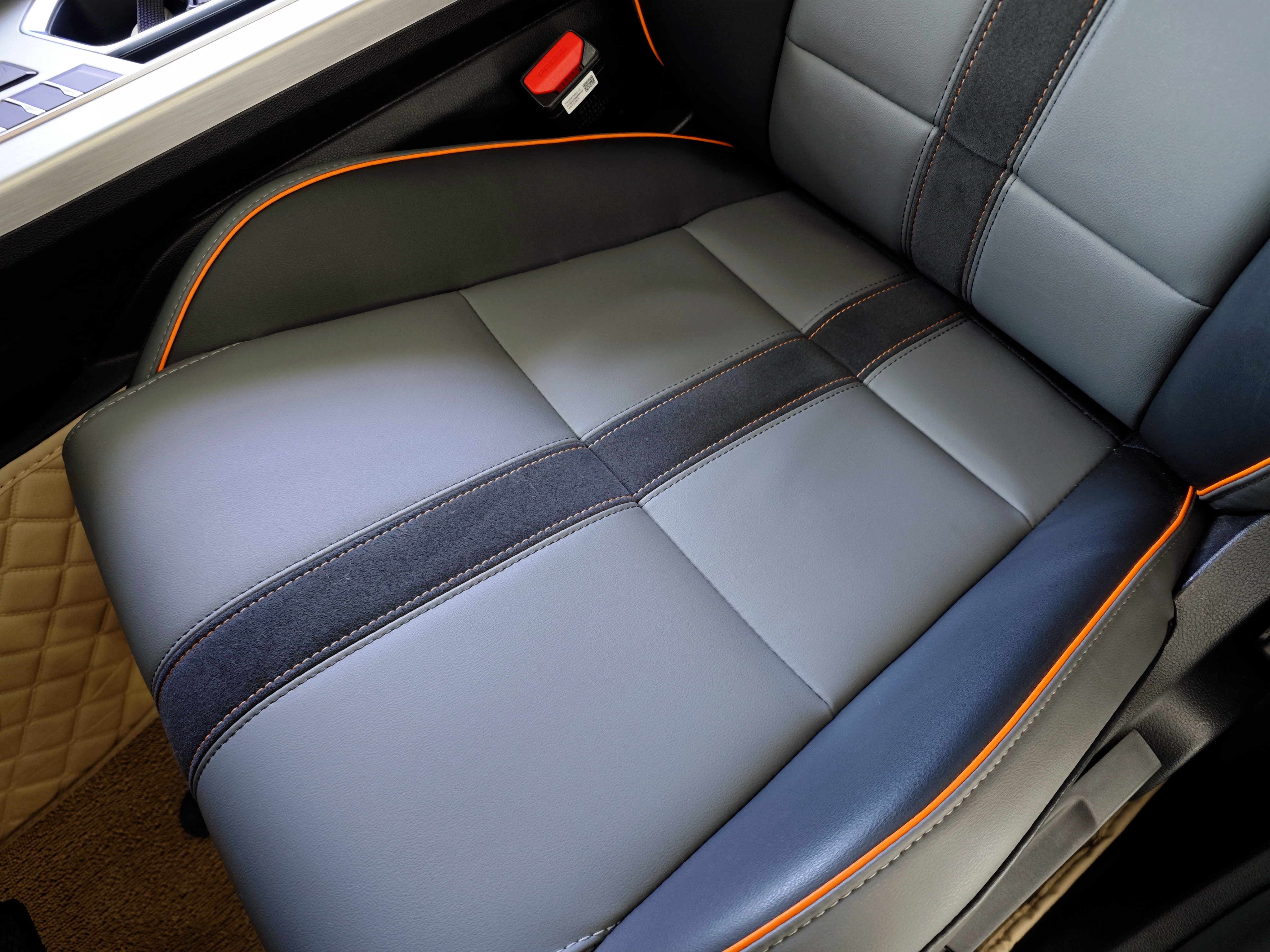 GEELY Coolray 2023 #19 GEELY Coolray 2023 car image #19