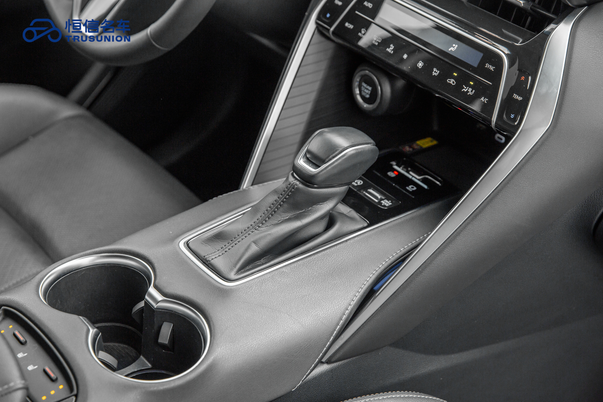 Toyota Harrier 2024 immagine di auto #19