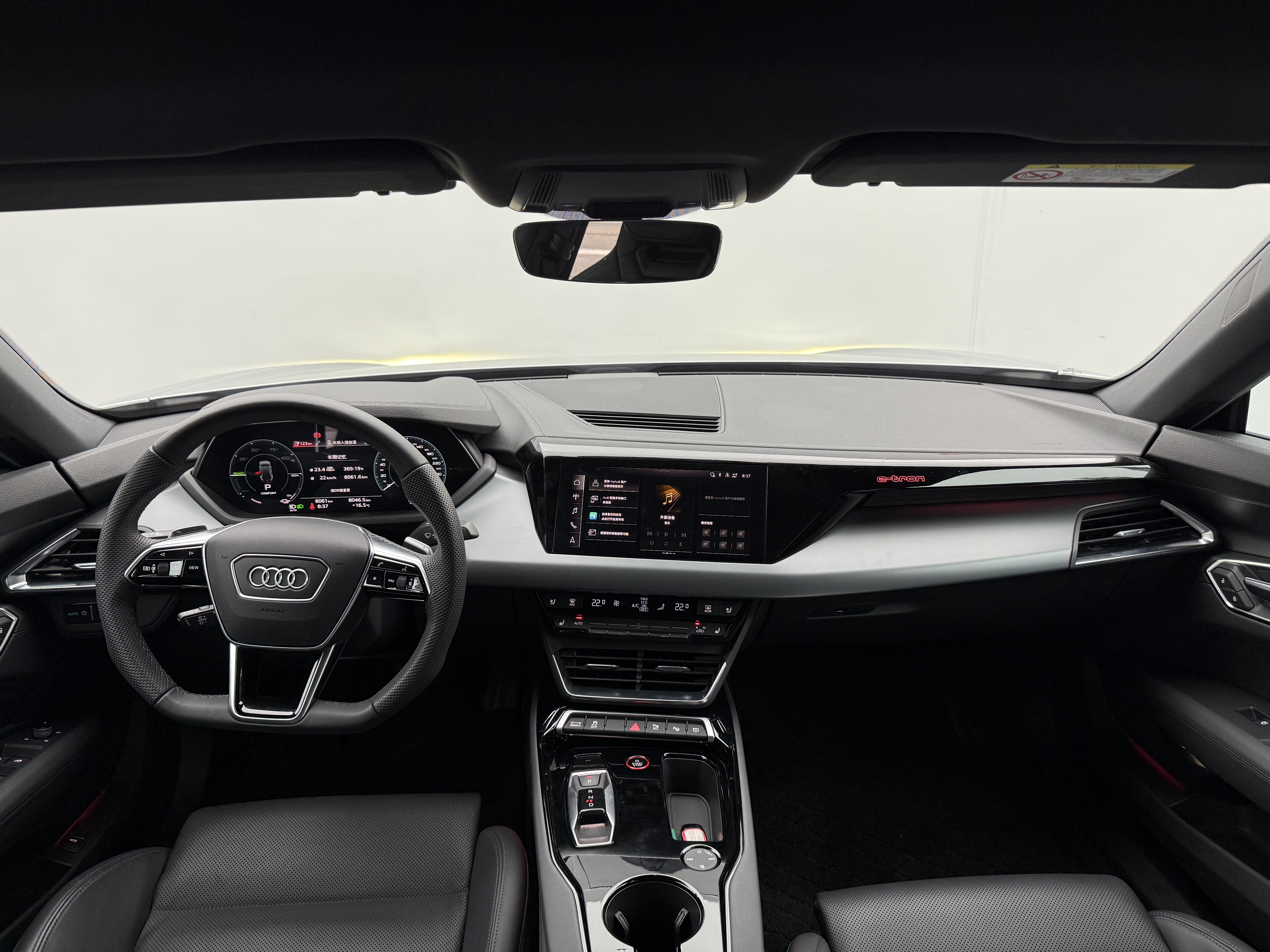 Audi e-tron GT 2024 صورة سيارة #19