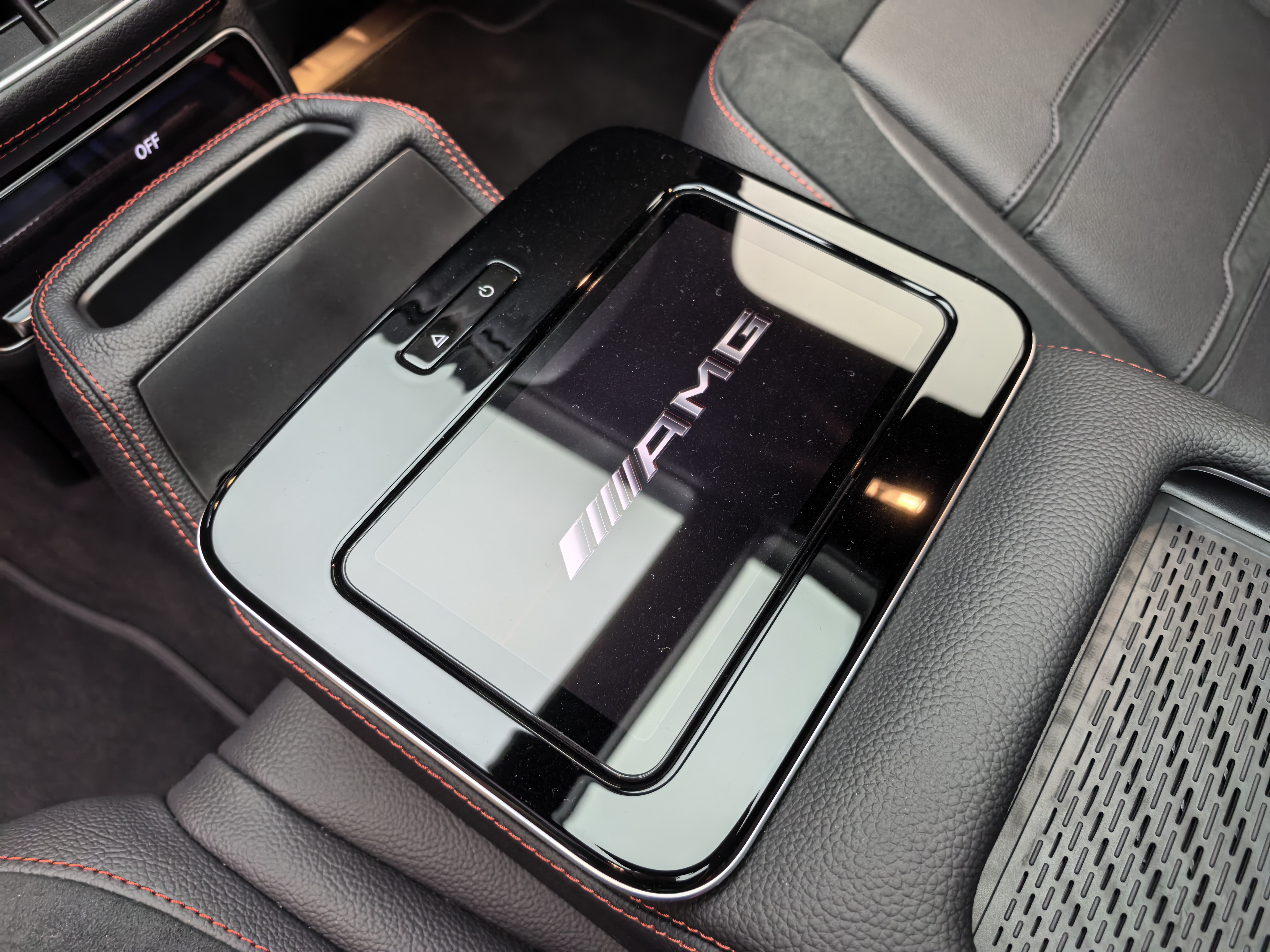 Mercedes-Benz GLE AMG 2024 #19 Mercedes-Benz GLE AMG 2024 car image #19