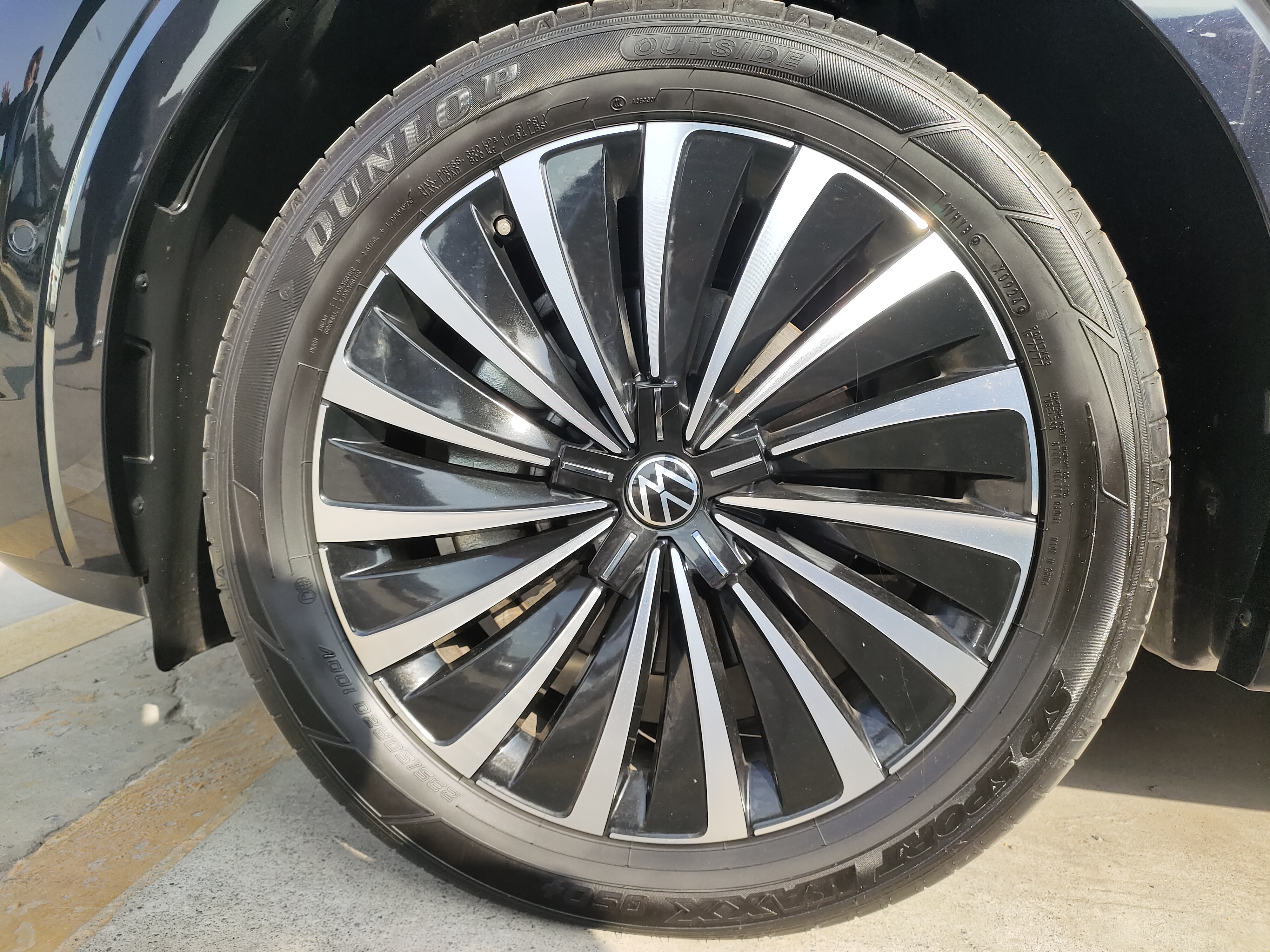 Volkswagen Viloran 2024 #19 Volkswagen Viloran 2024 car image #19