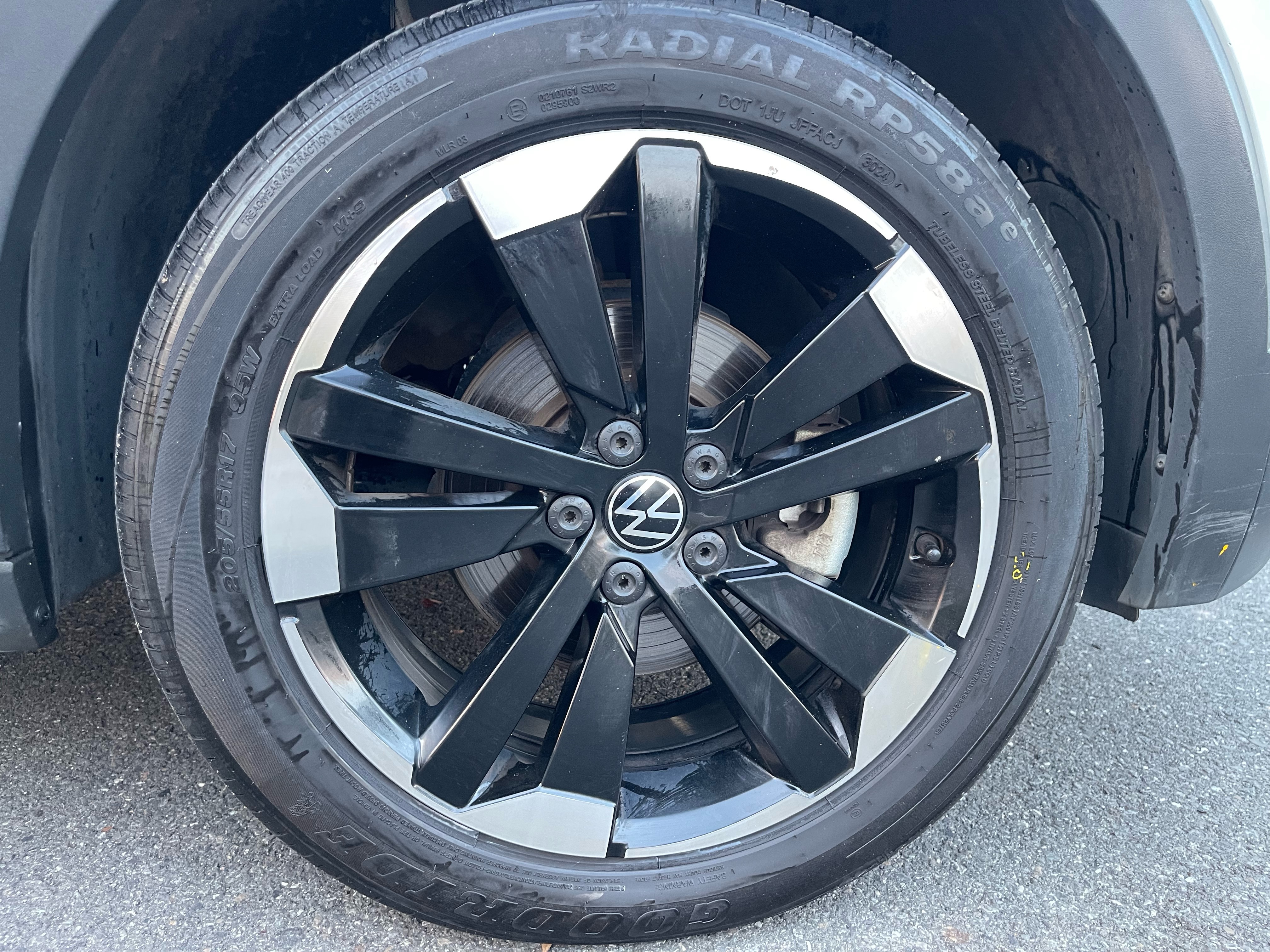 Volkswagen Tacqua 2023 immagine di auto #19