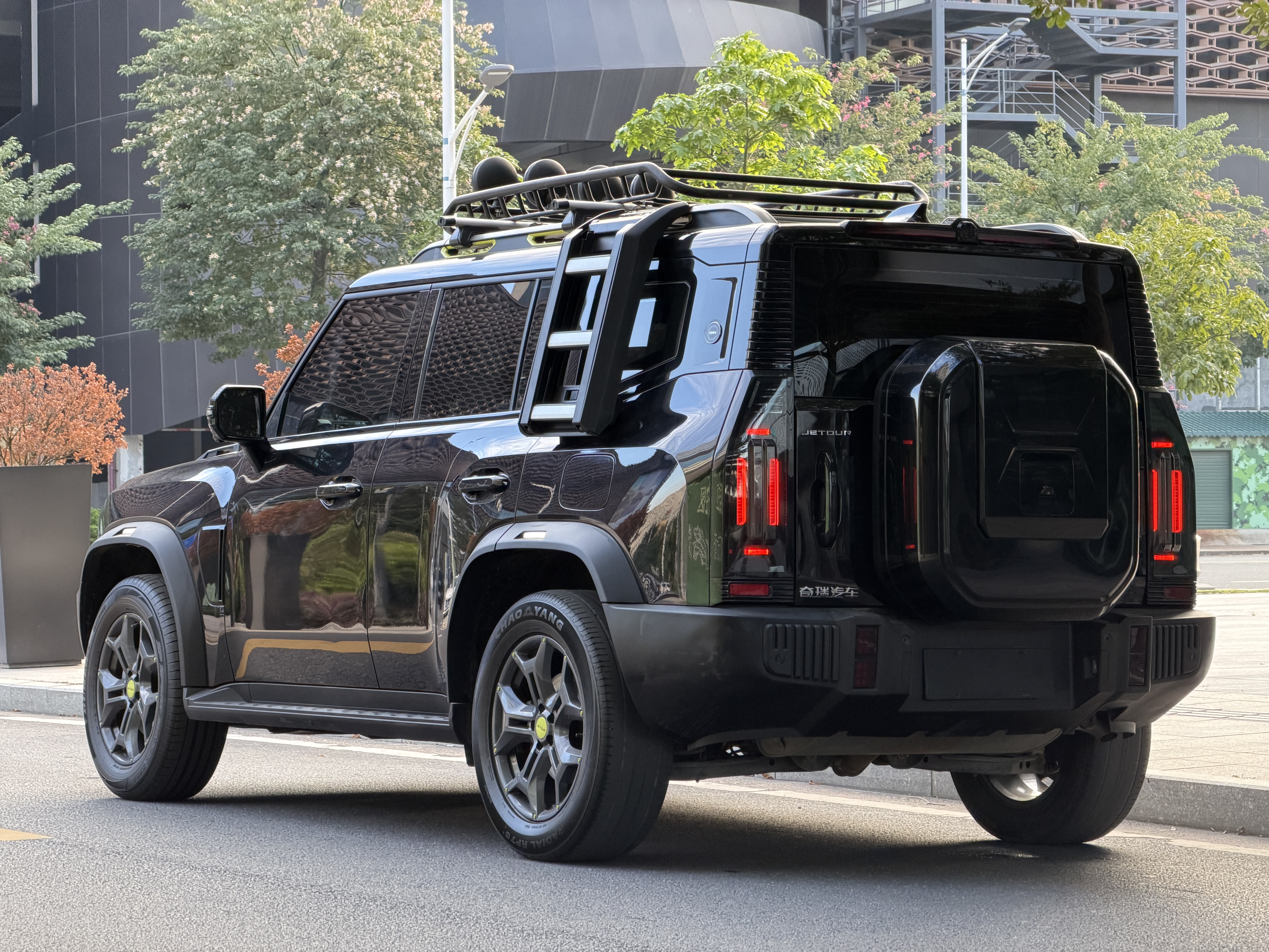Jetour Shanhai Traveller 2023 car image #19