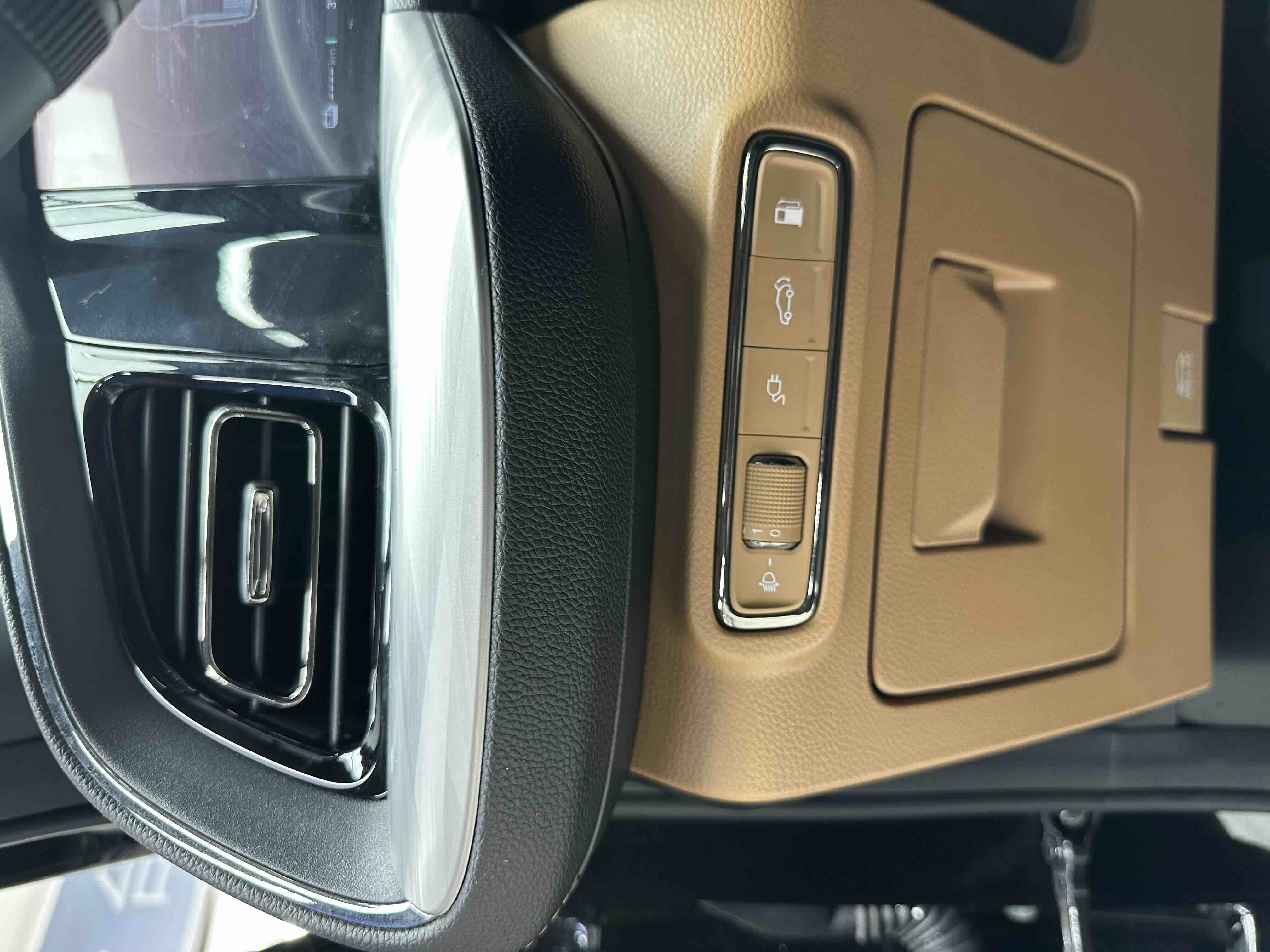 GAC Trumpchi ES9 2023 car image #19