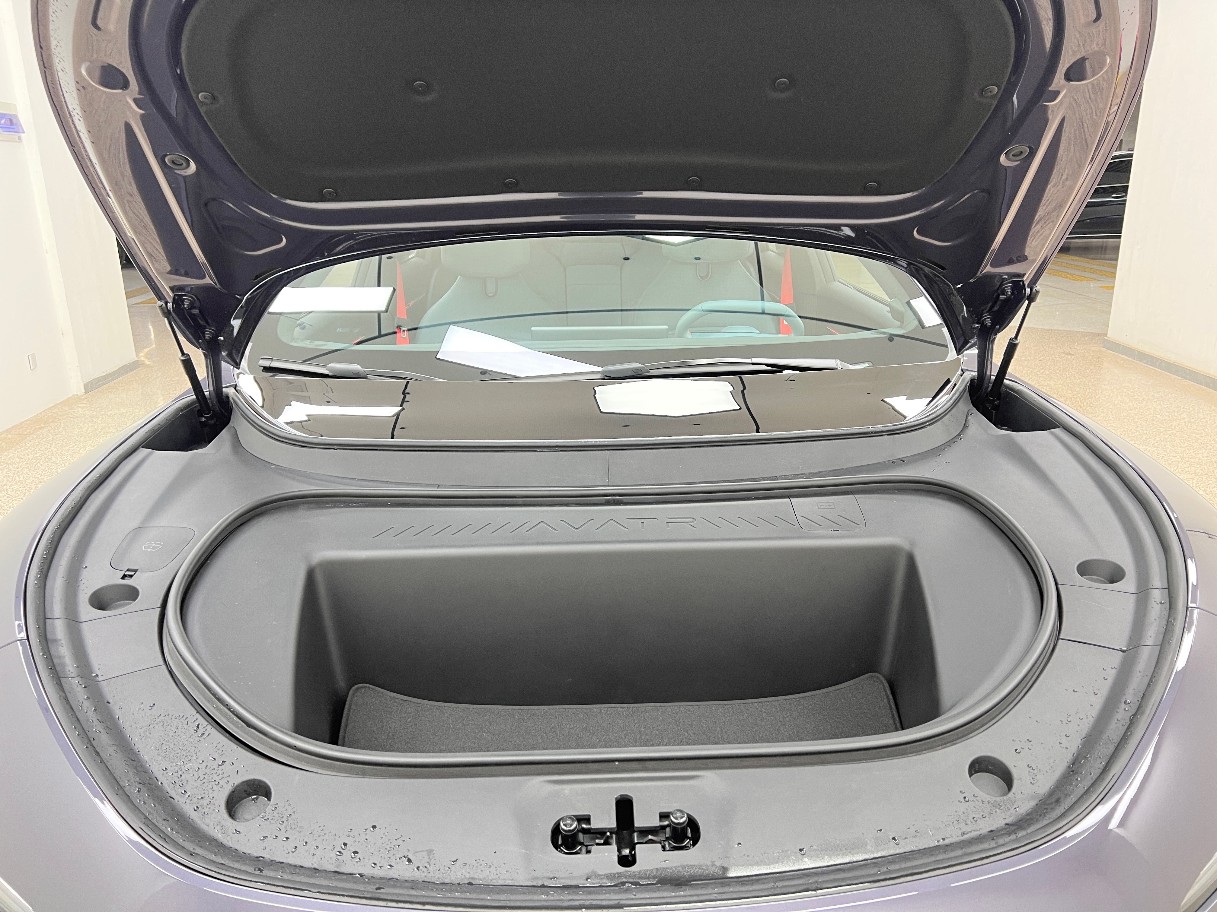 Avatr 12 2024 car image #19