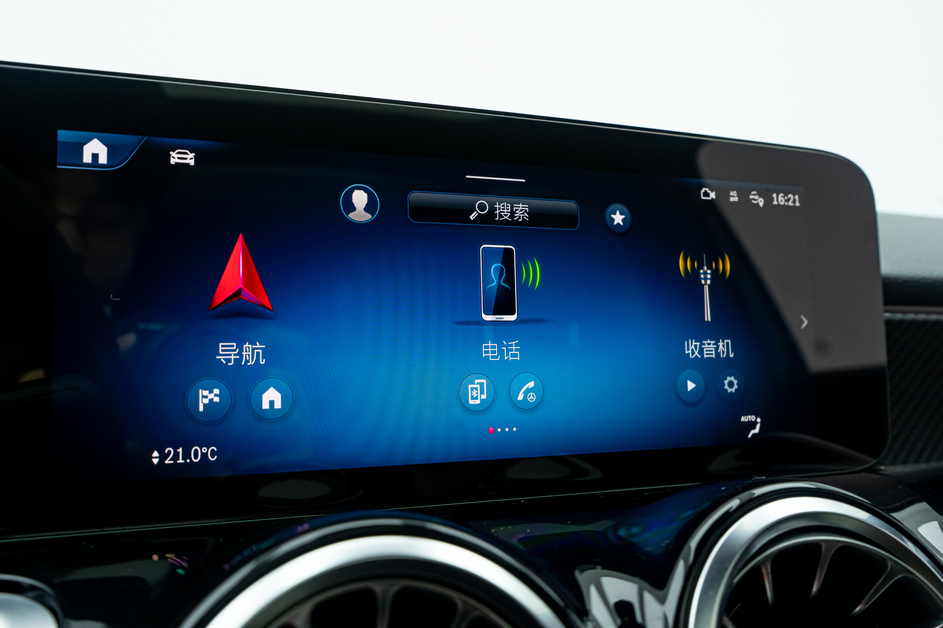 Mercedes-Benz GLB AMG 2024 car image #19