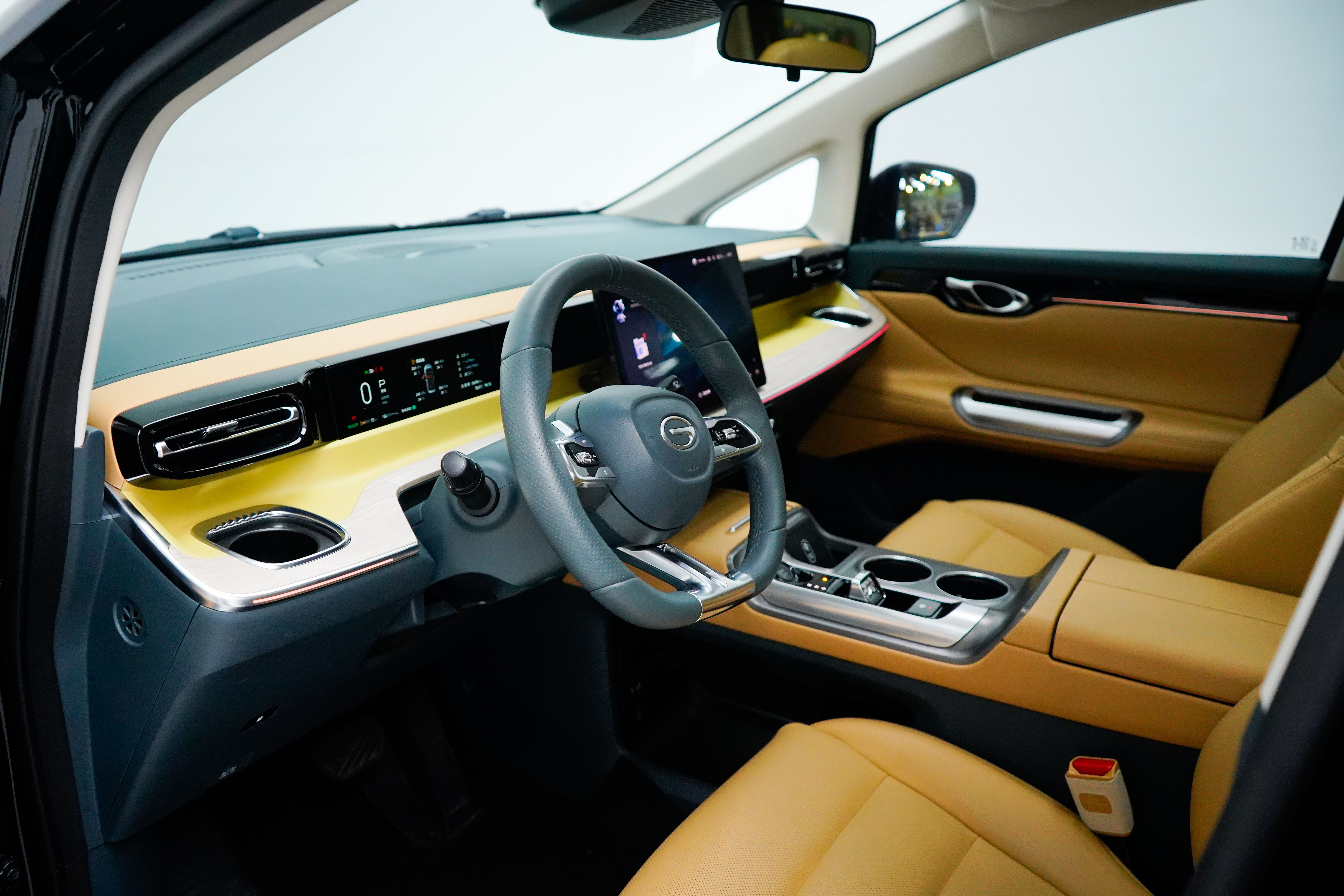 GAC Trumpchi E8 New Energy 2024 car image #19