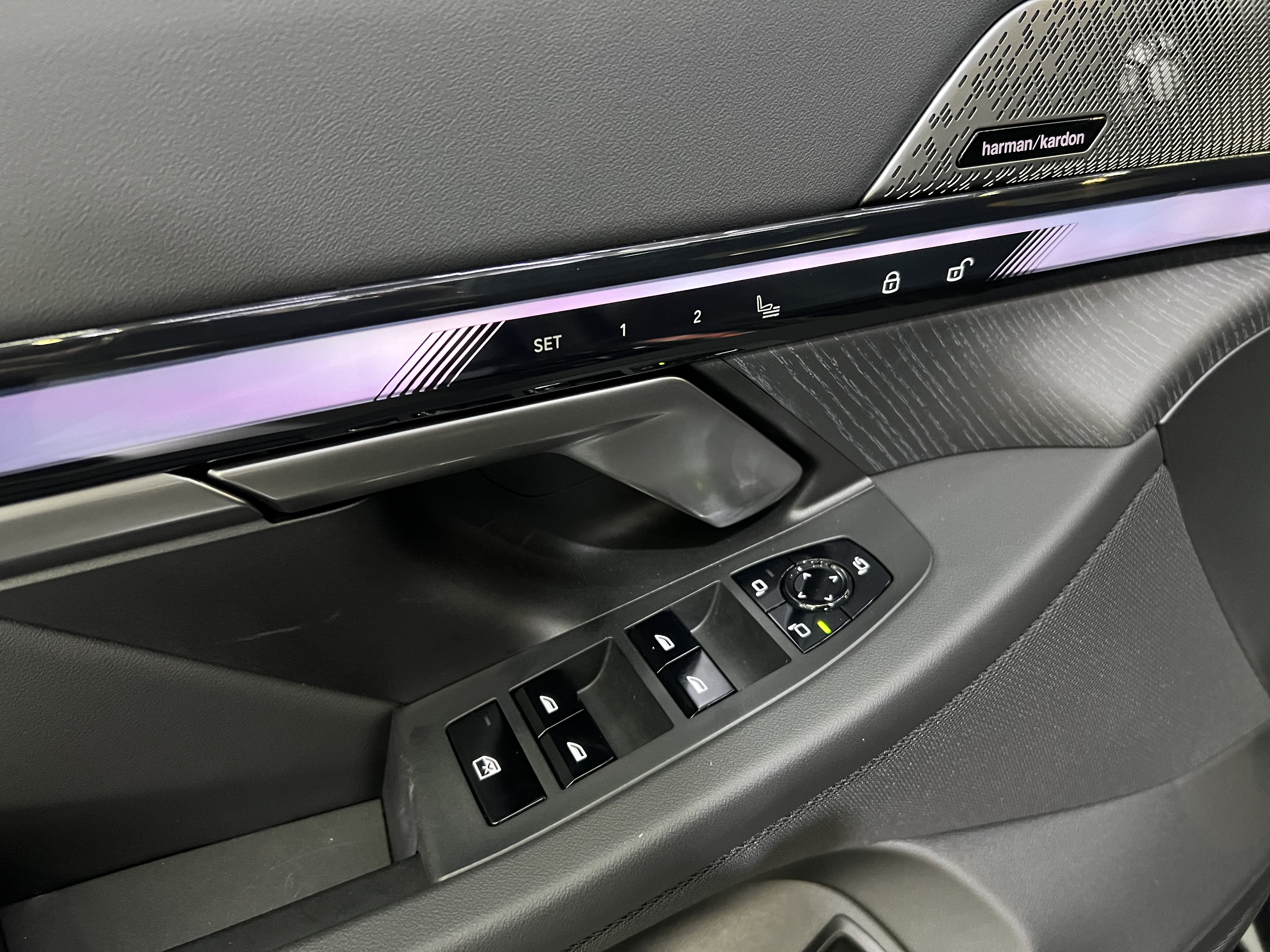 BMW i5 2024 #19 BMW i5 2024 car image #19