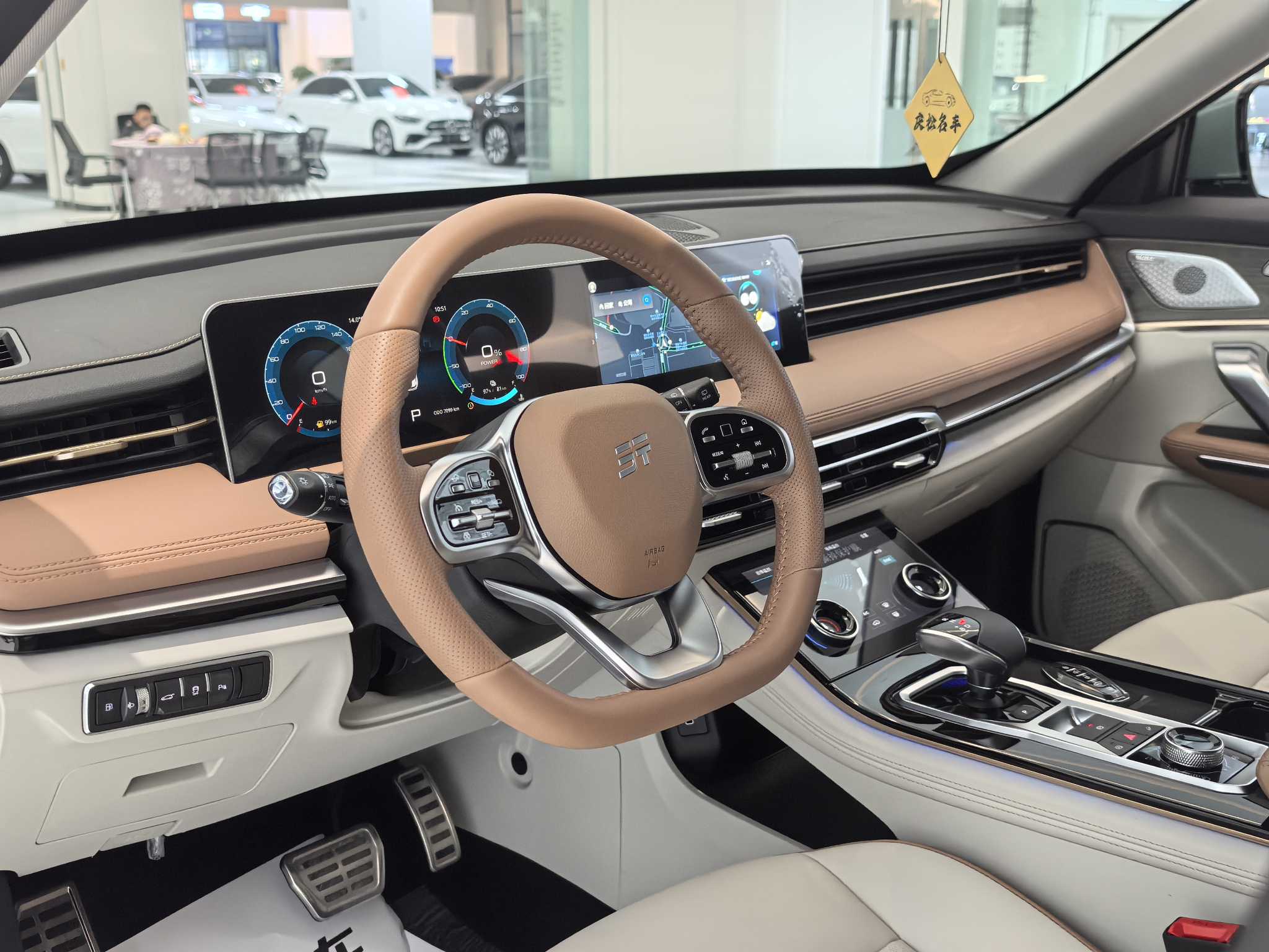 Jetour X70 C-DM 2024 immagine di auto #19