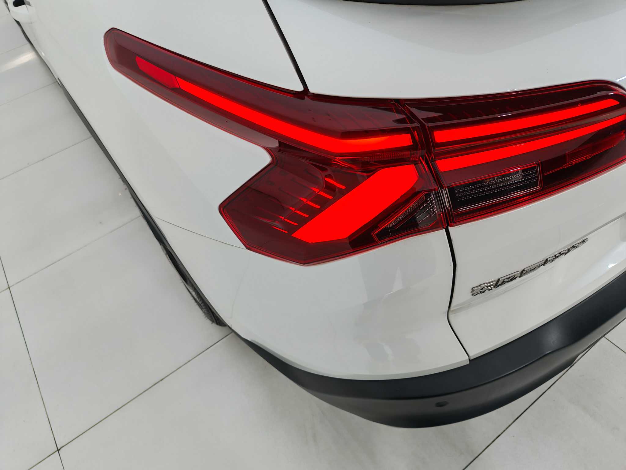 Citroen C5 X 2024 immagine di auto #19