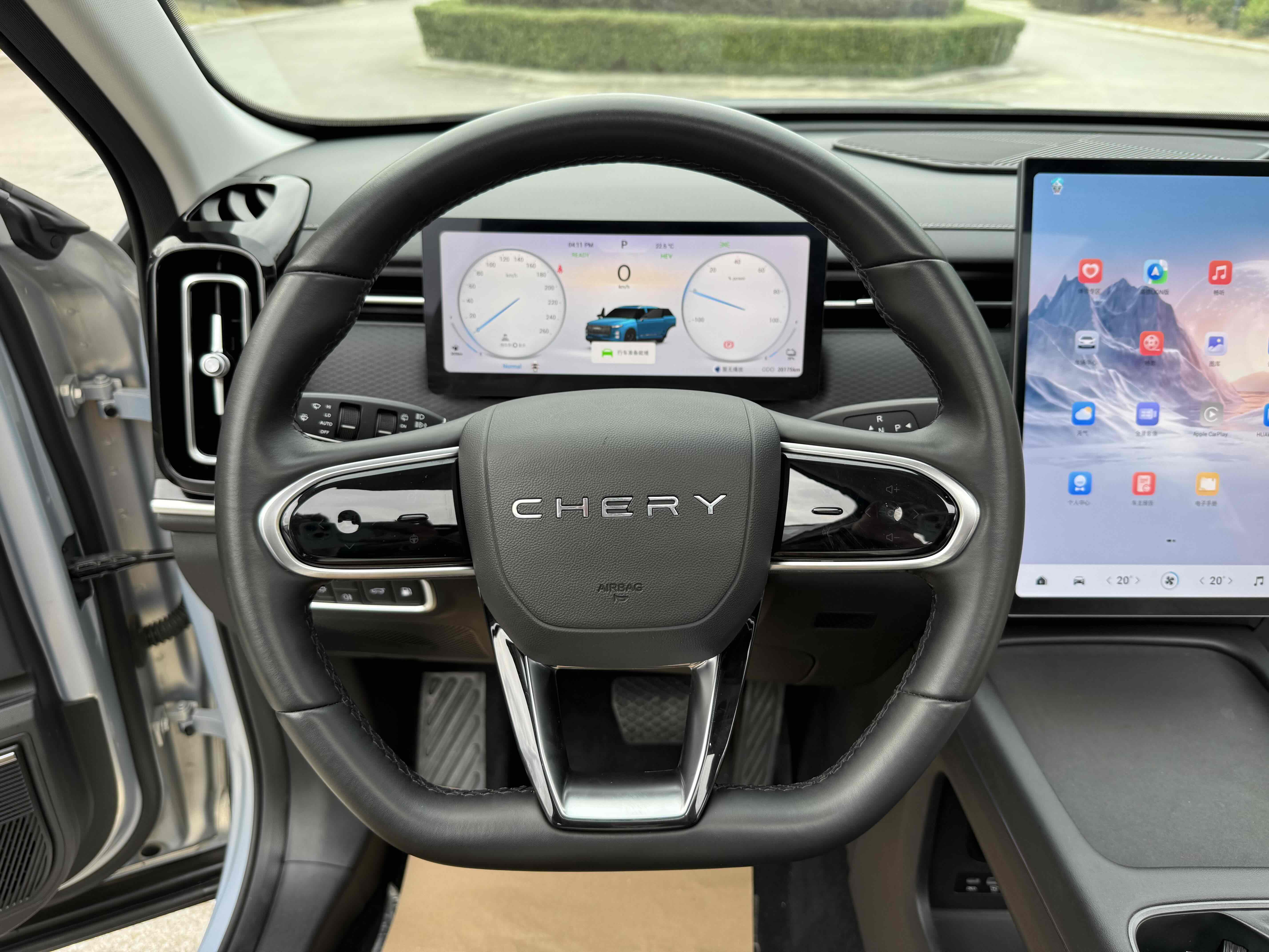 Chery Exploration 06 C-DM 2024 immagine di auto #19