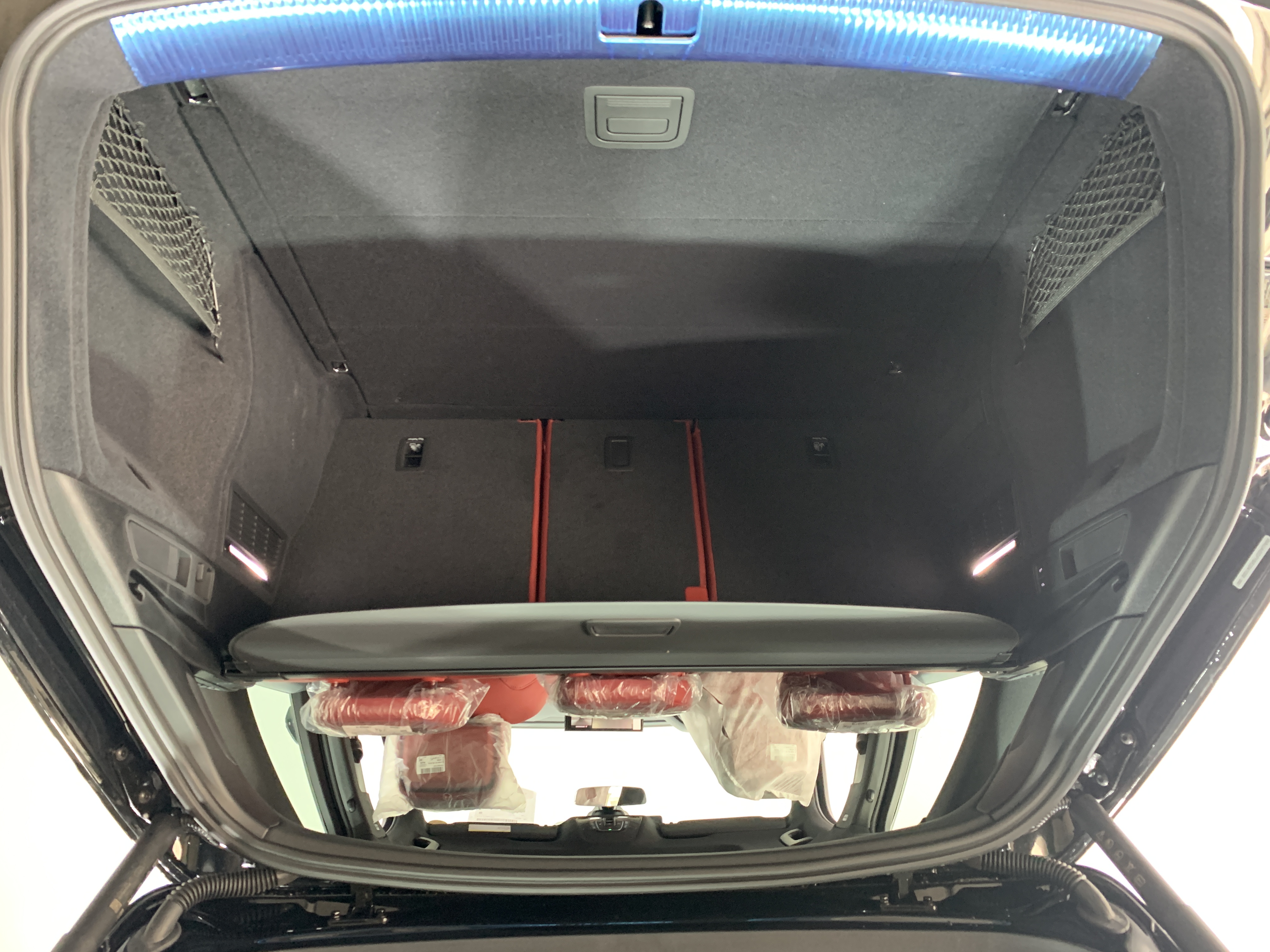 Audi SQ5 2025 immagine di auto #19