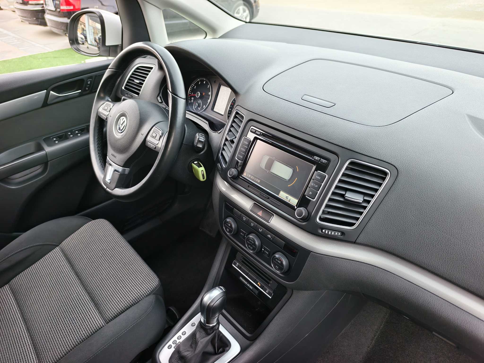 Volkswagen Sharan 2016 صورة سيارة #19