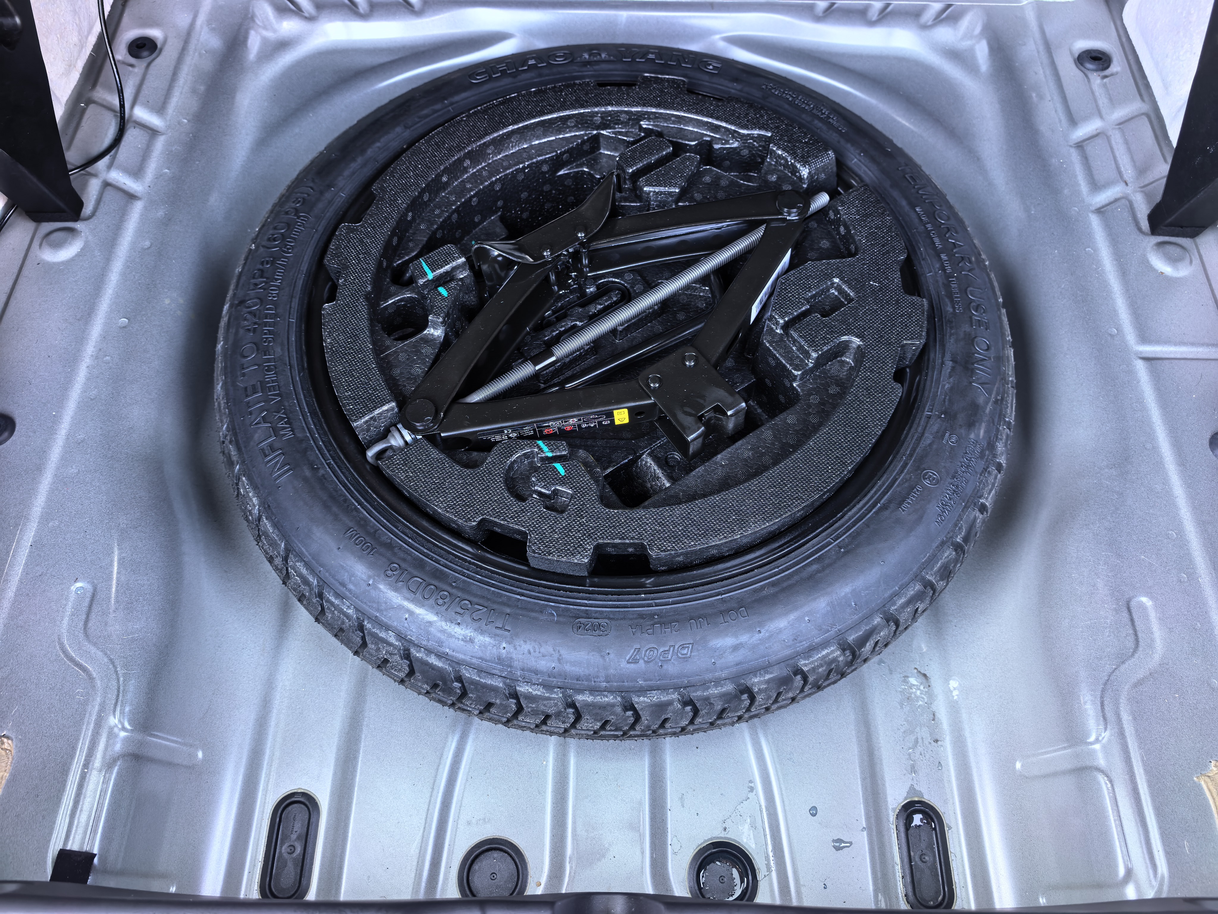 GEELY Monjaro 2024 immagine di auto #19