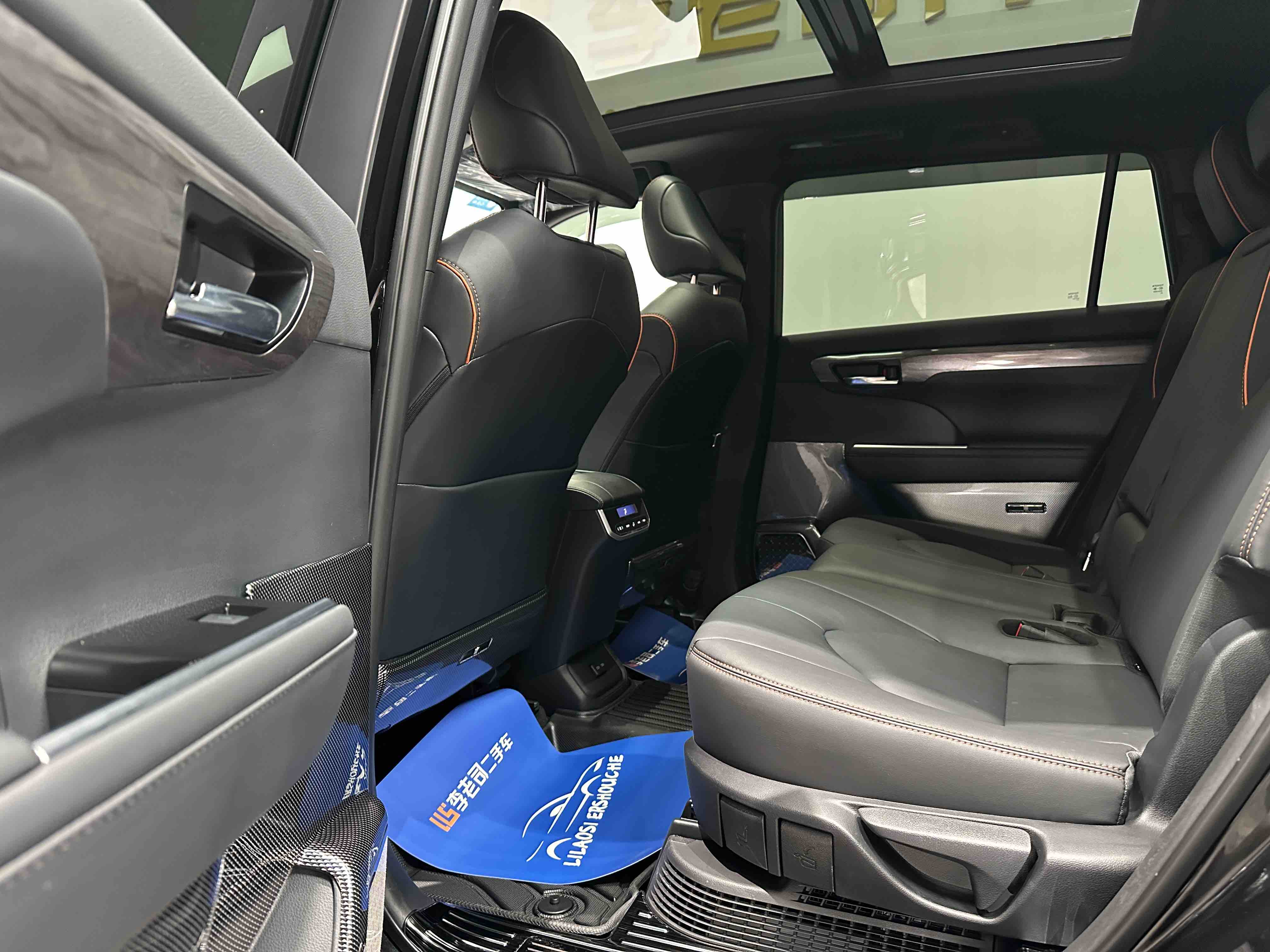 Toyota Crown Kluger 2025 #19 Toyota Crown Kluger 2025 car image #19