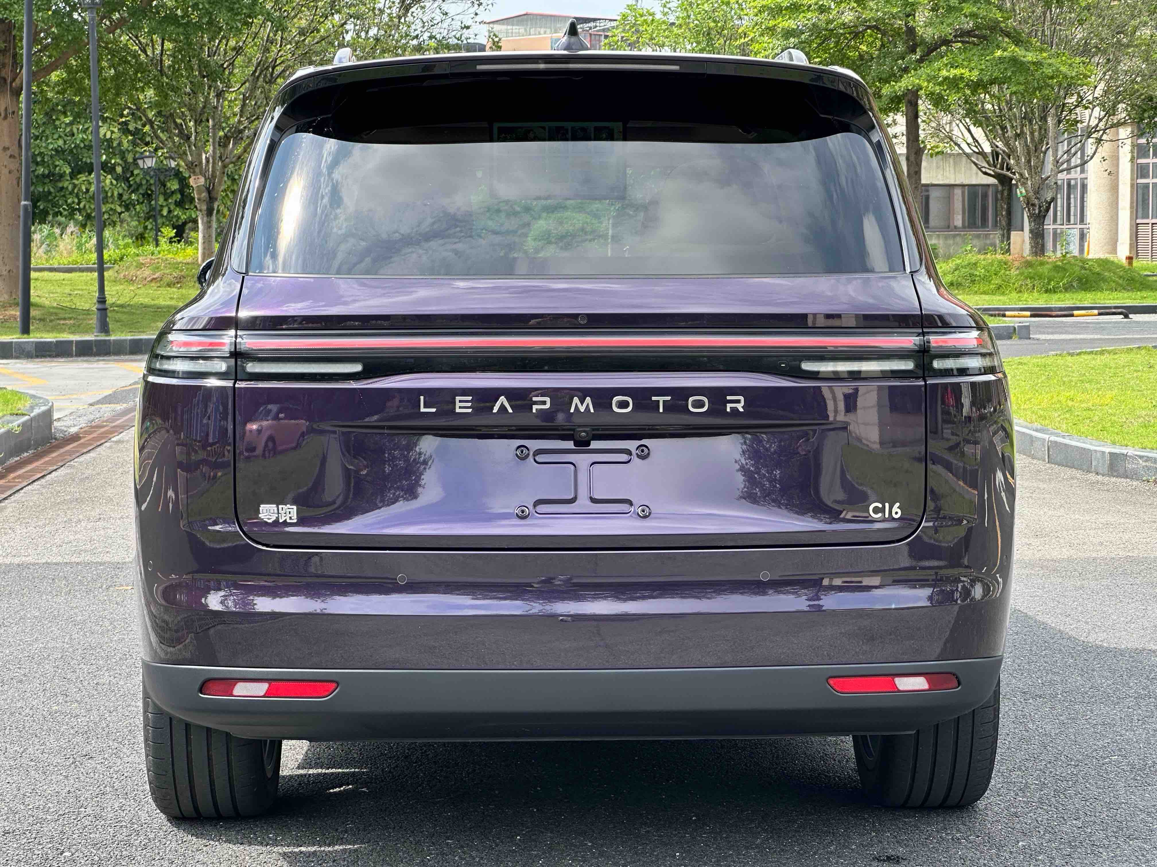 Leapmotor C16 2025 #19 Leapmotor C16 2025 car image #19