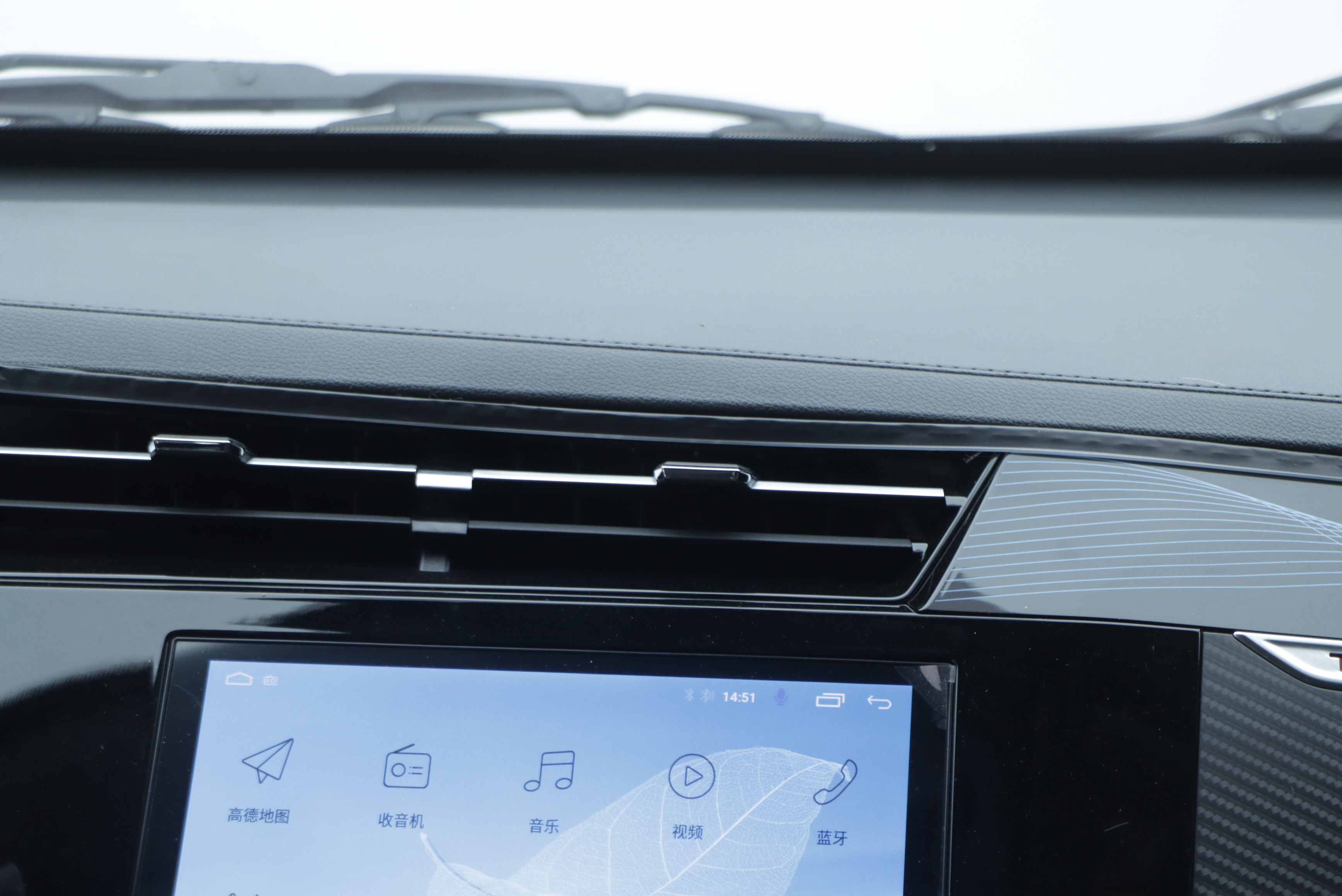 Chery Tiggo 3x 2024 car image #19