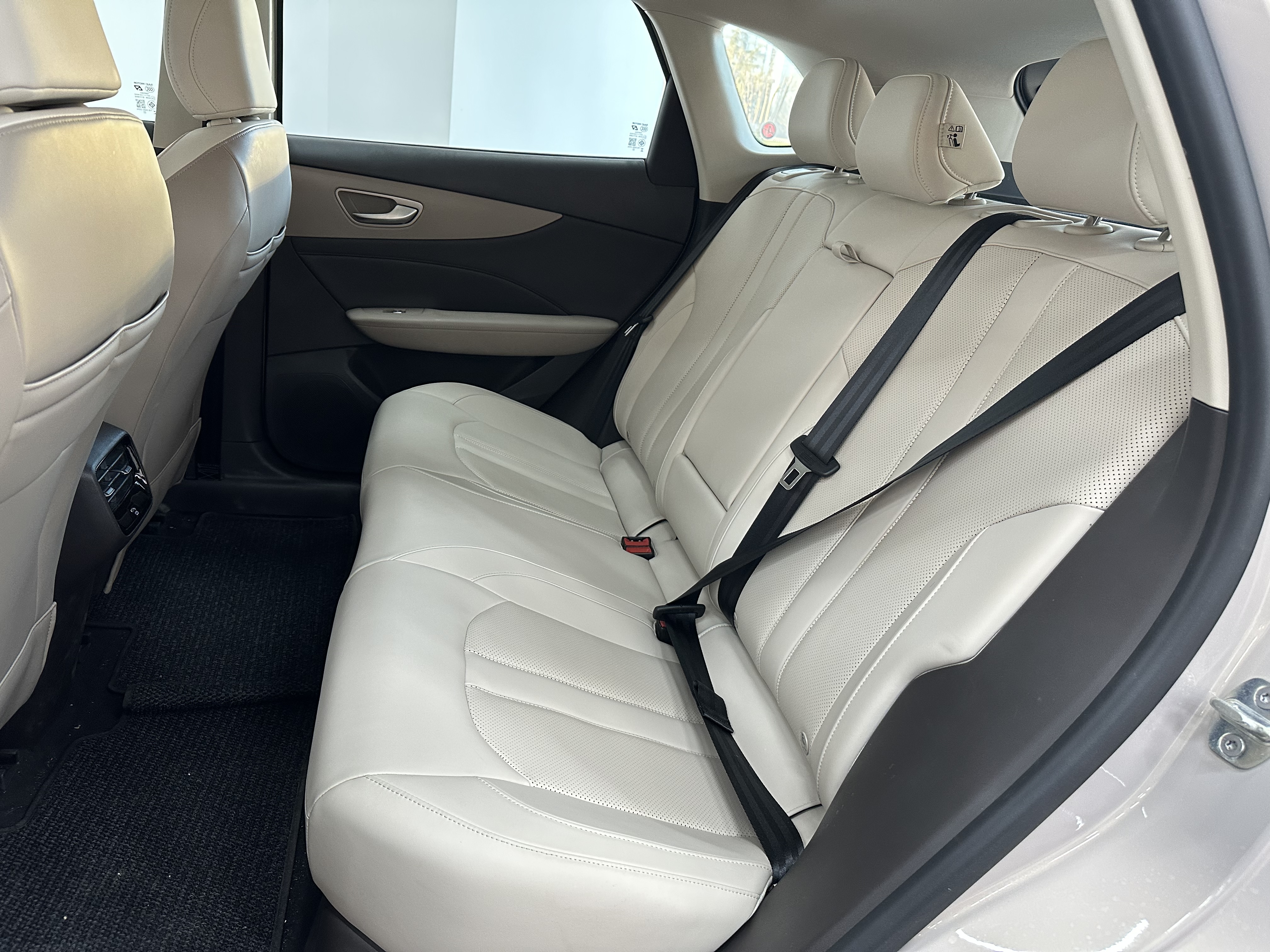 MG ES5 2024 #19 MG ES5 2024 car image #19