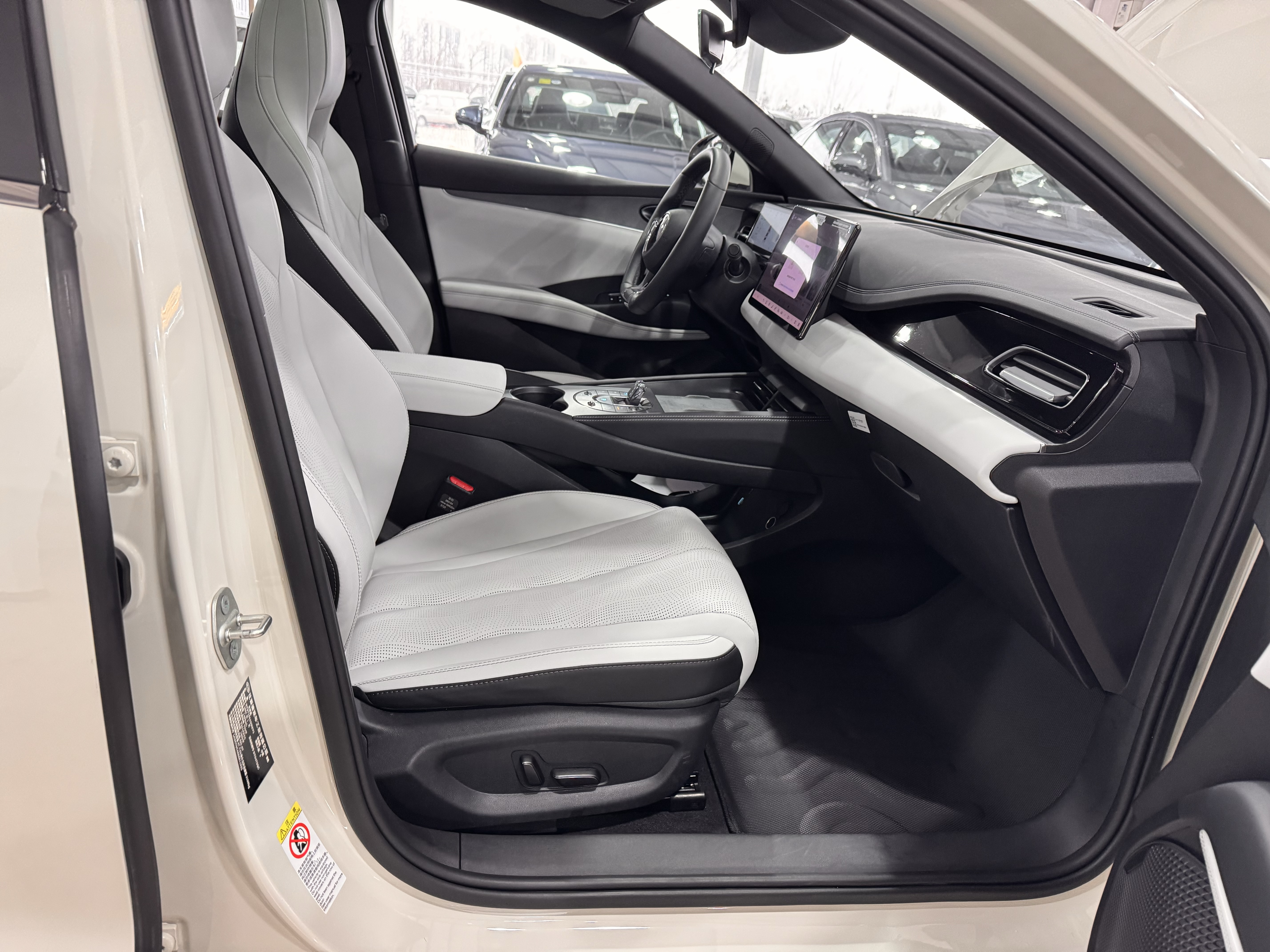 BYD Seal 06 New Energy 2025 car image #19