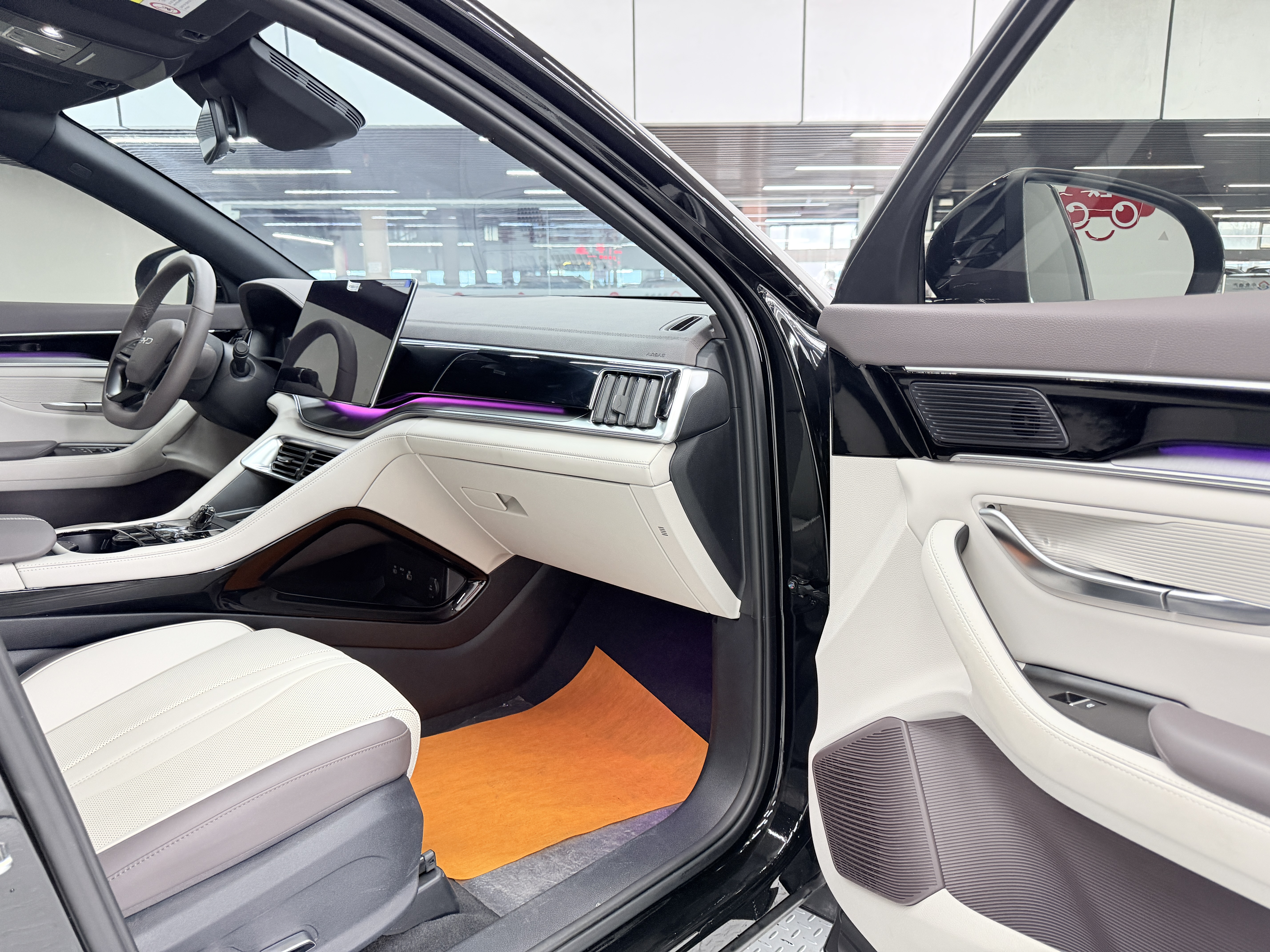 BYD Song Plus New Energy 2025 #19 BYD Song Plus New Energy 2025 car image #19