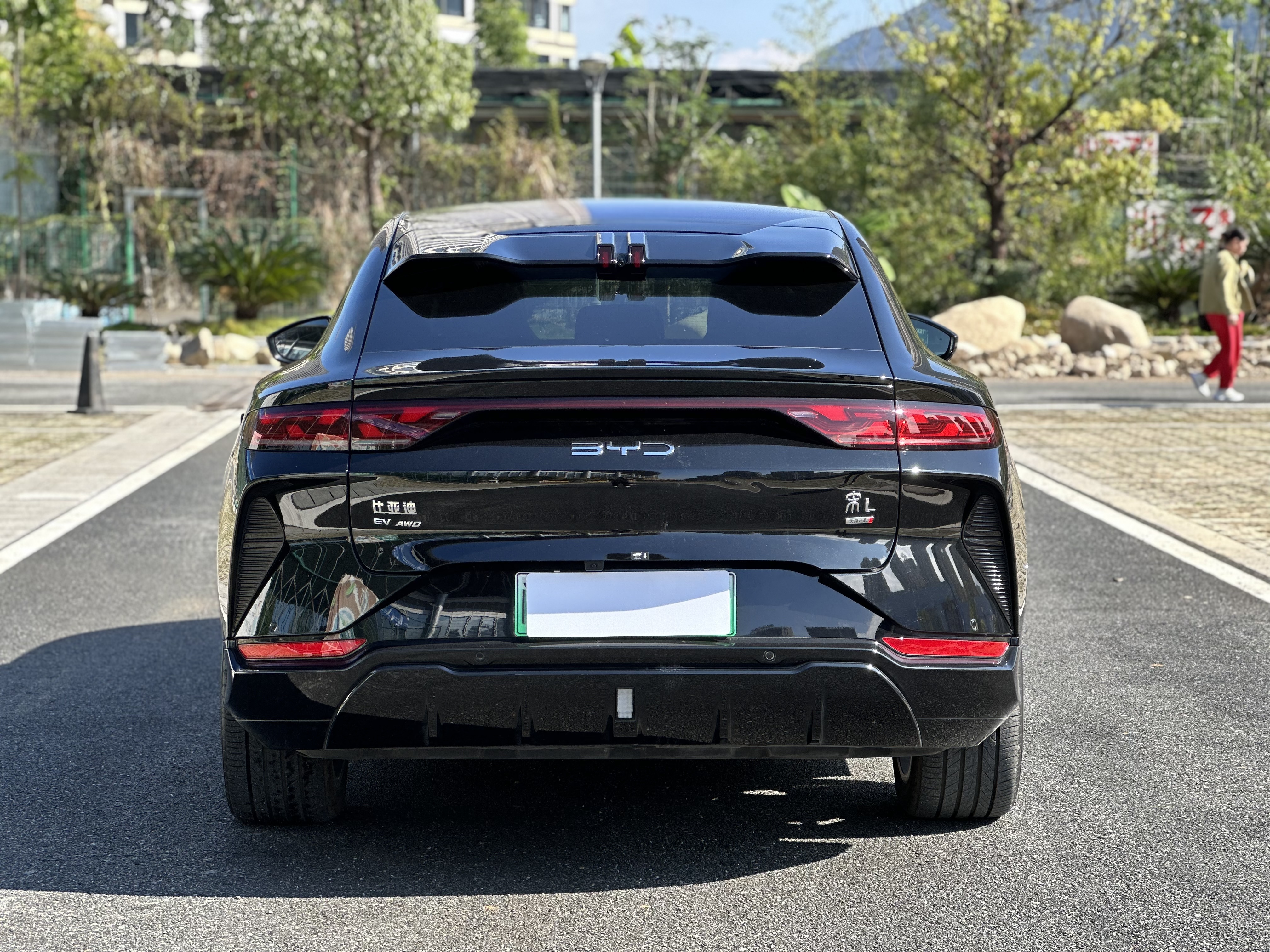 BYD SongL EV 2025 #19 BYD SongL EV 2025 car image #19