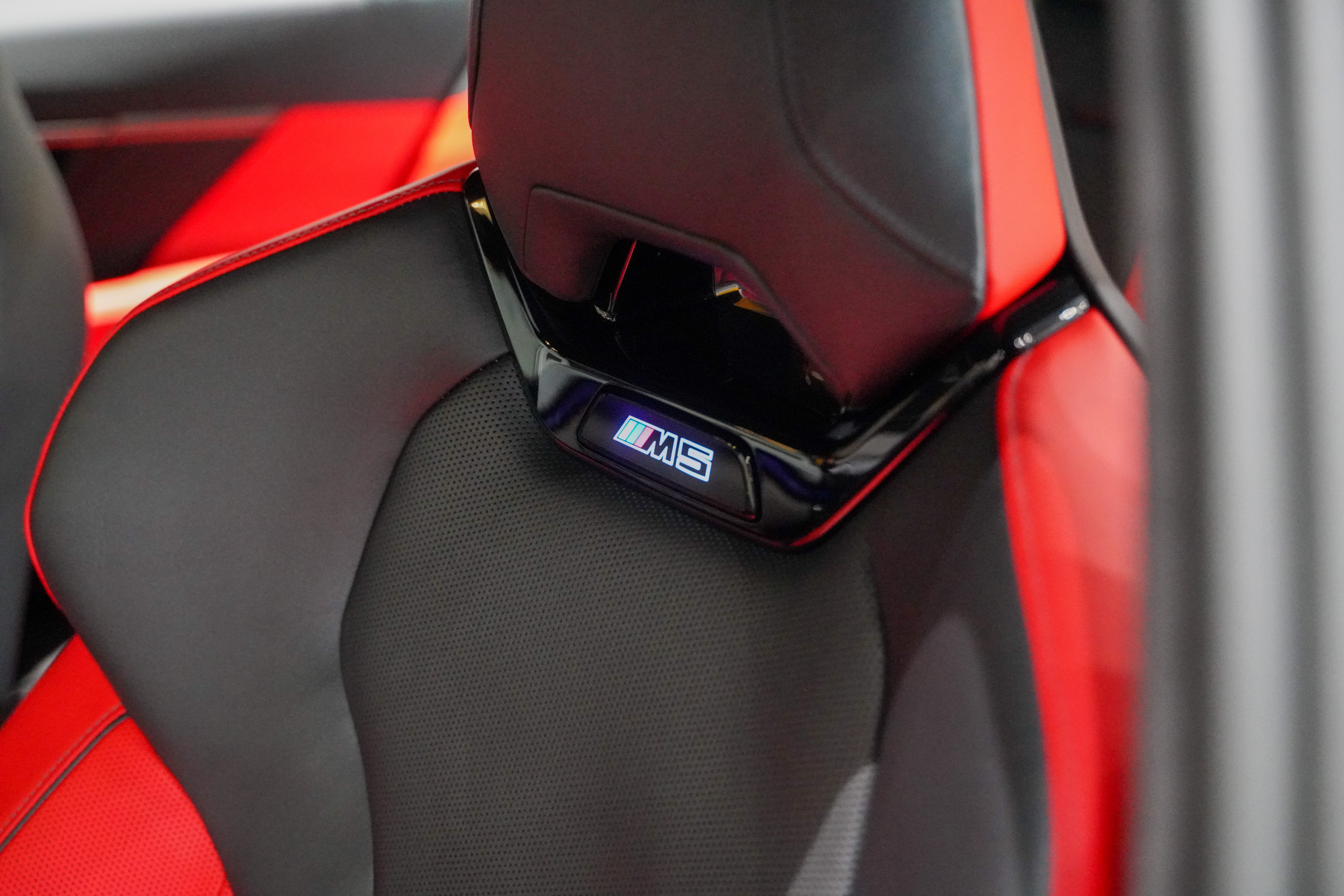 BMW M5 New Energy 2025 car image #19