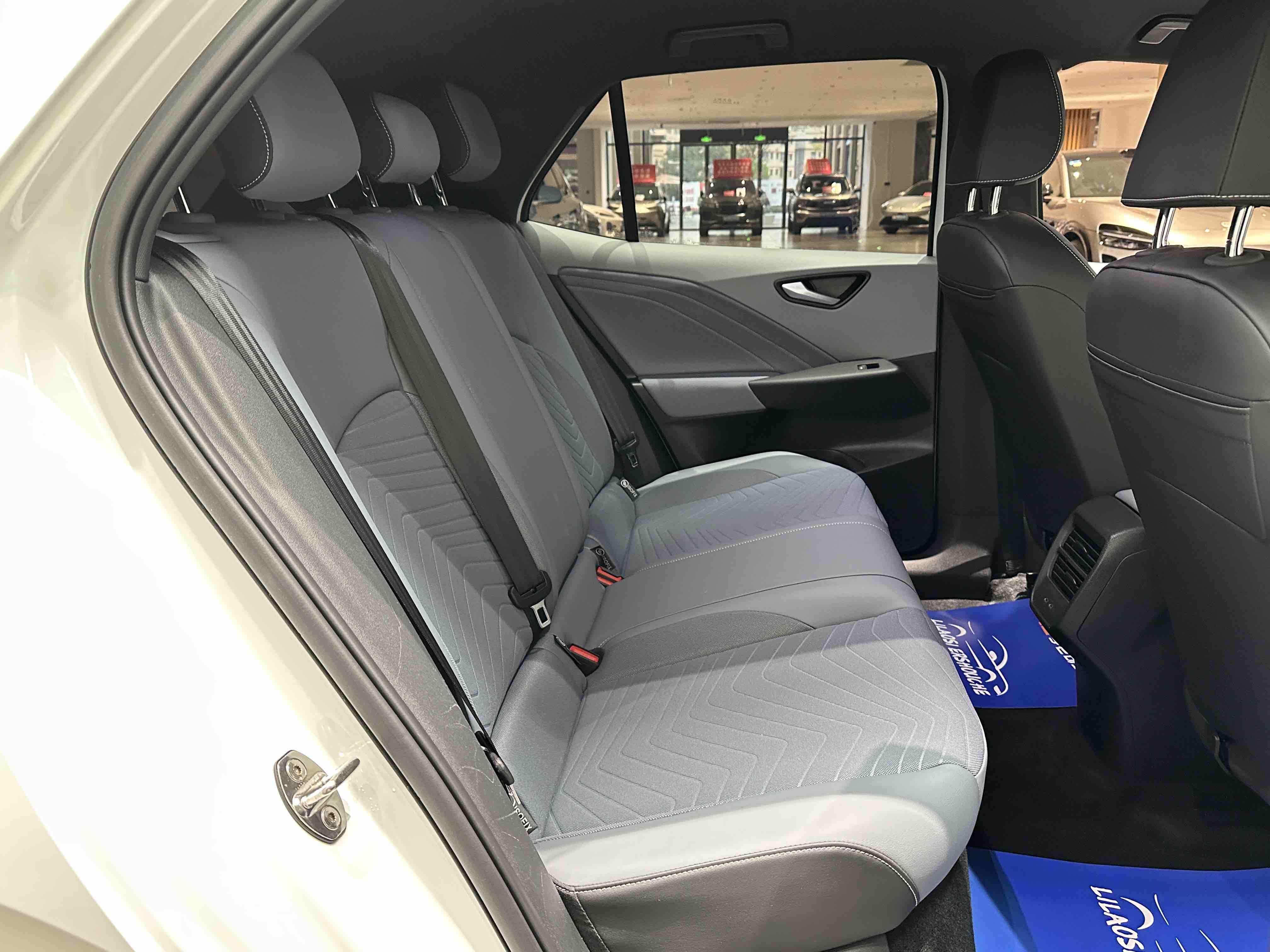 Volkswagen ID.3 2025 car image #19