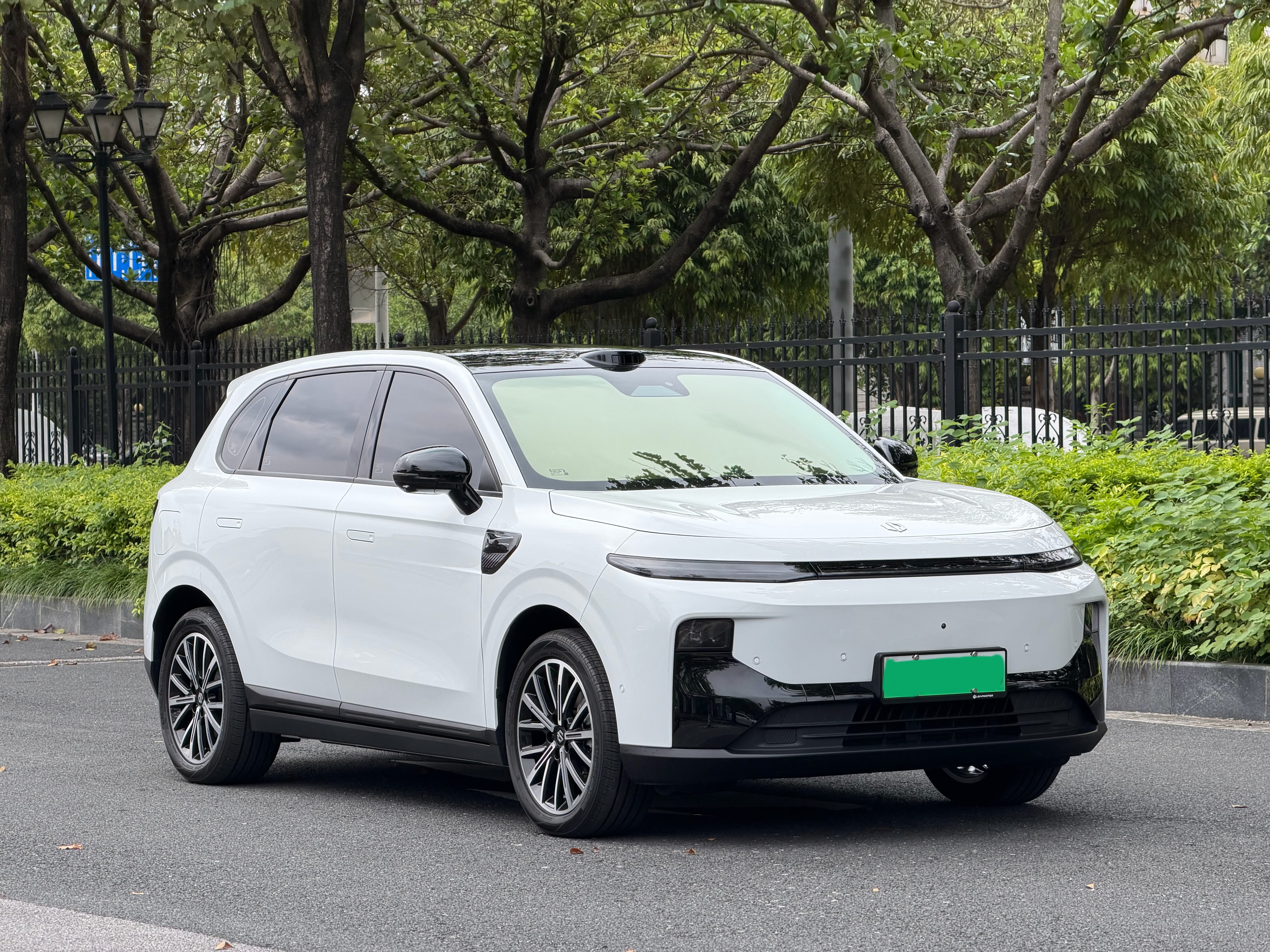 零跑汽车 零跑B10 2025 汽车图片 #19