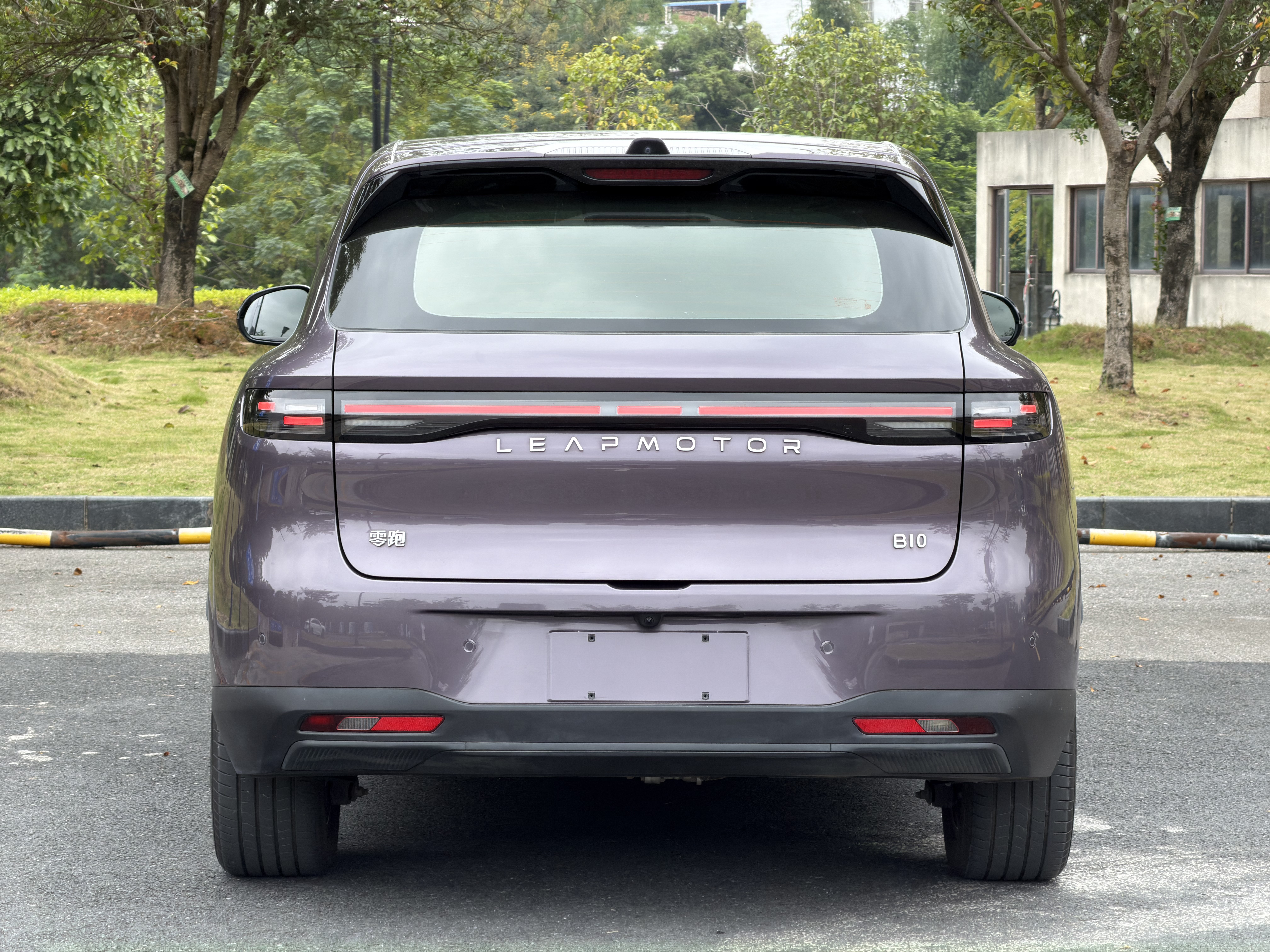 零跑汽车 零跑B10 2025 汽车图片 #19