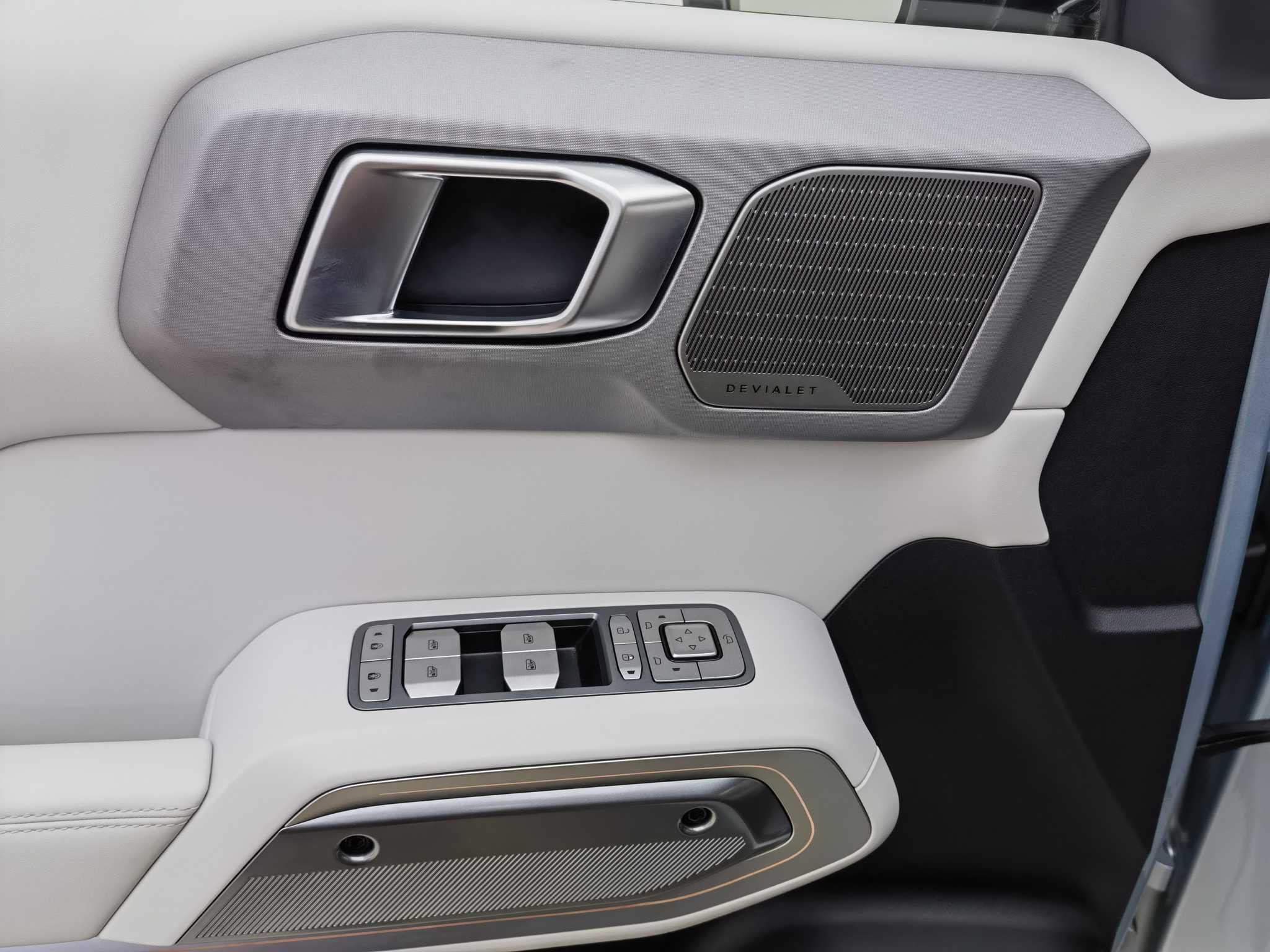 FangChengBao Tiger 3 2025 car image #19