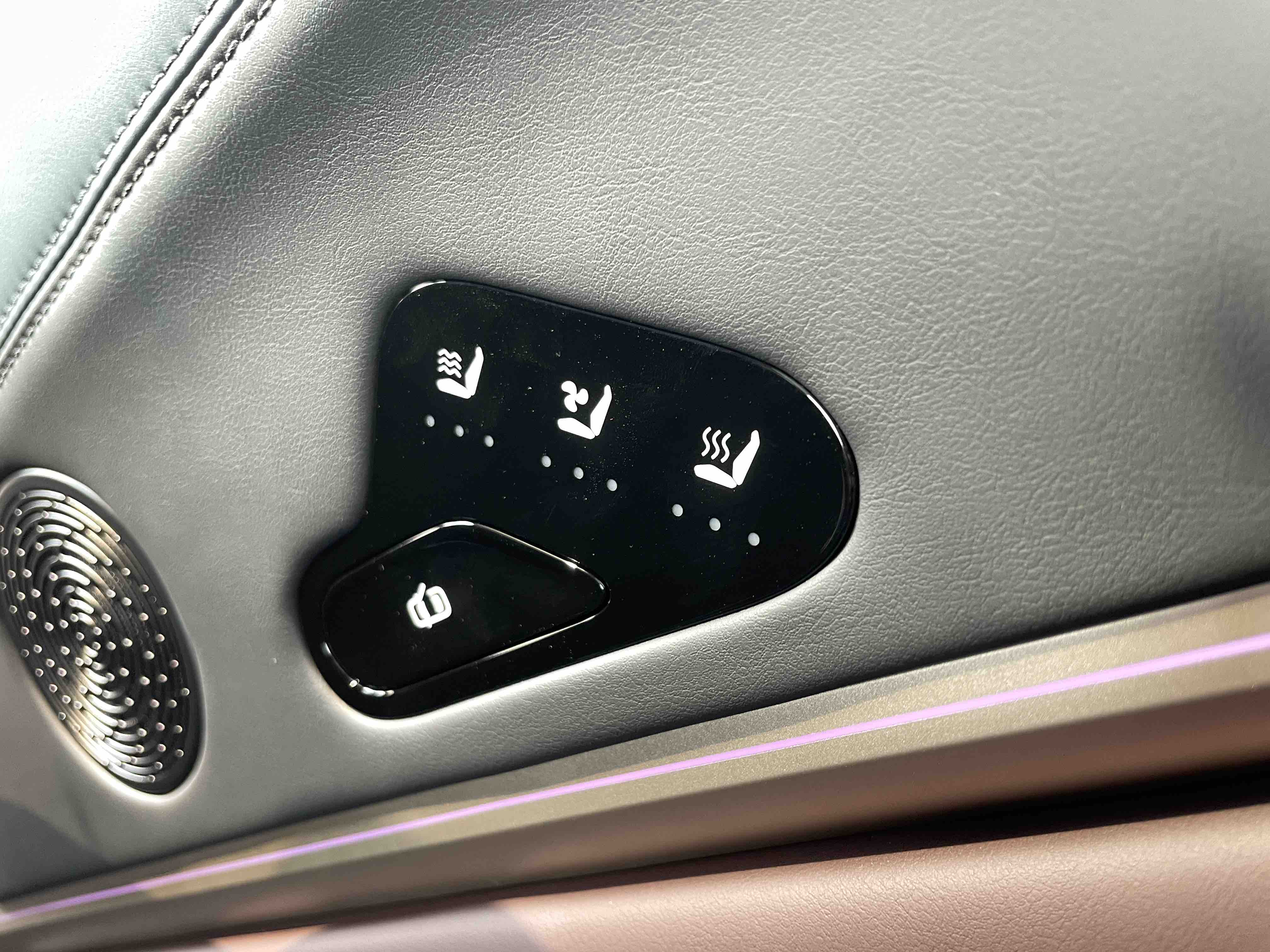 Avatr 11 2025 imagem de carro #19