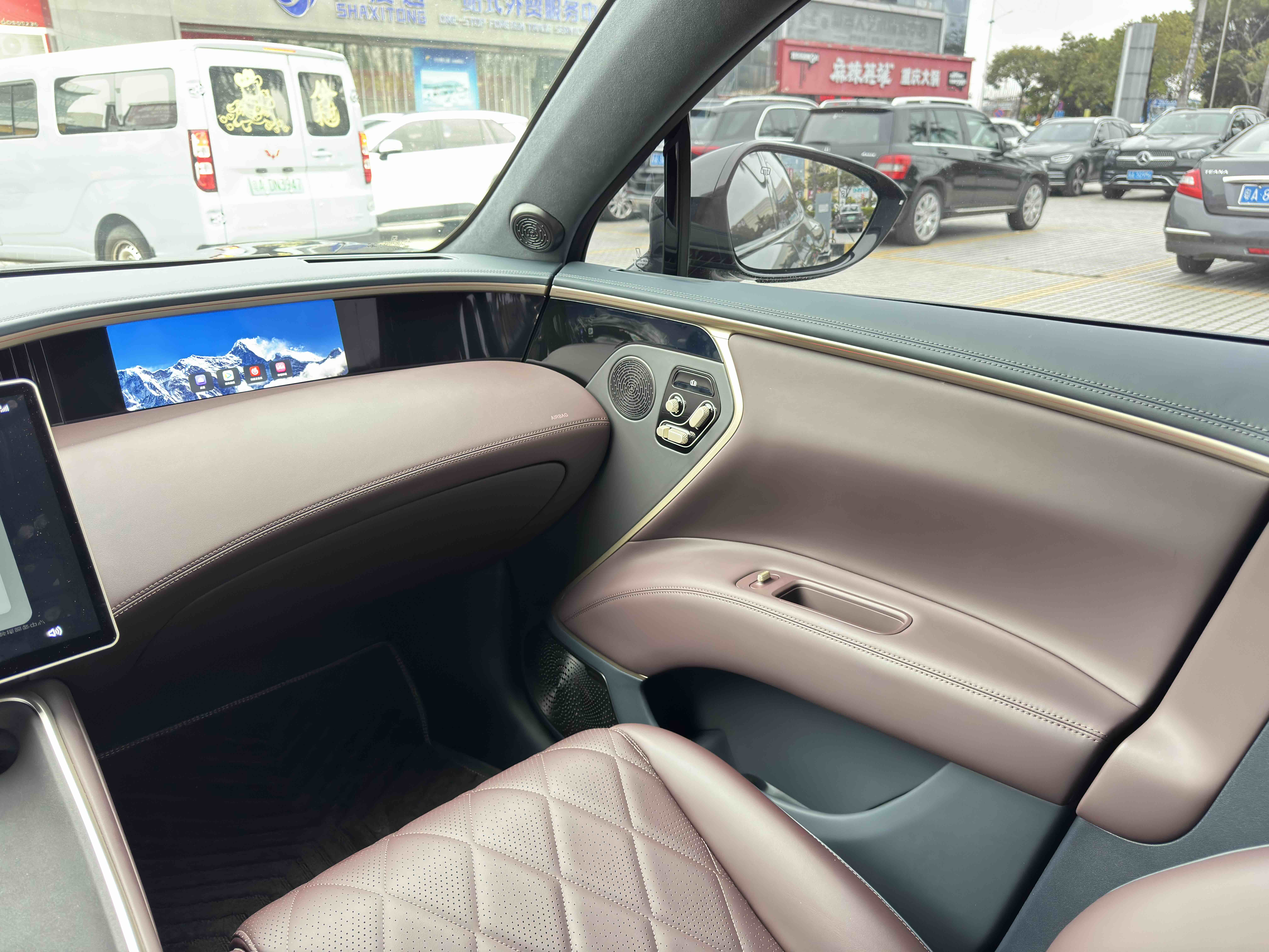 Avatr 11 2025 imagem de carro #19