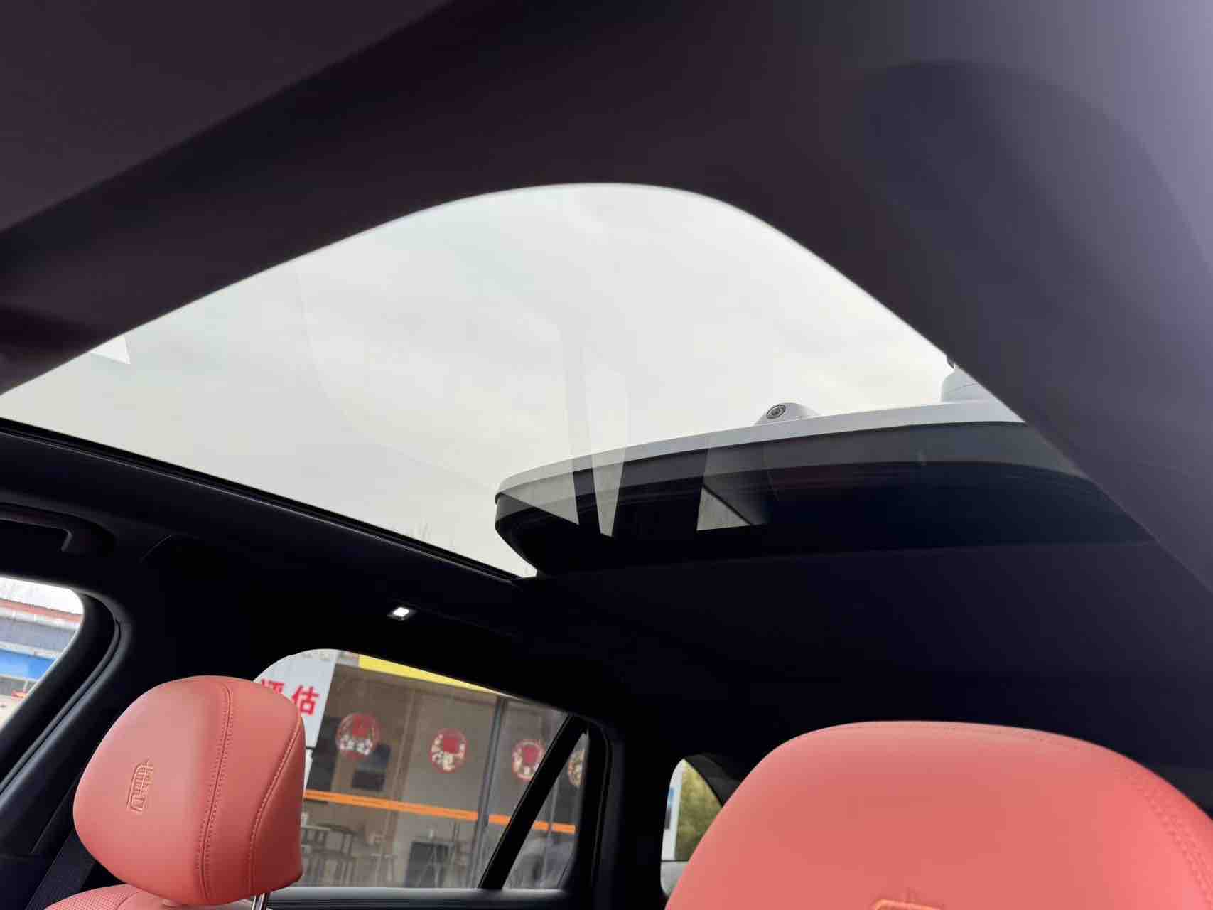 BYD Tang L 2025 immagine di auto #19