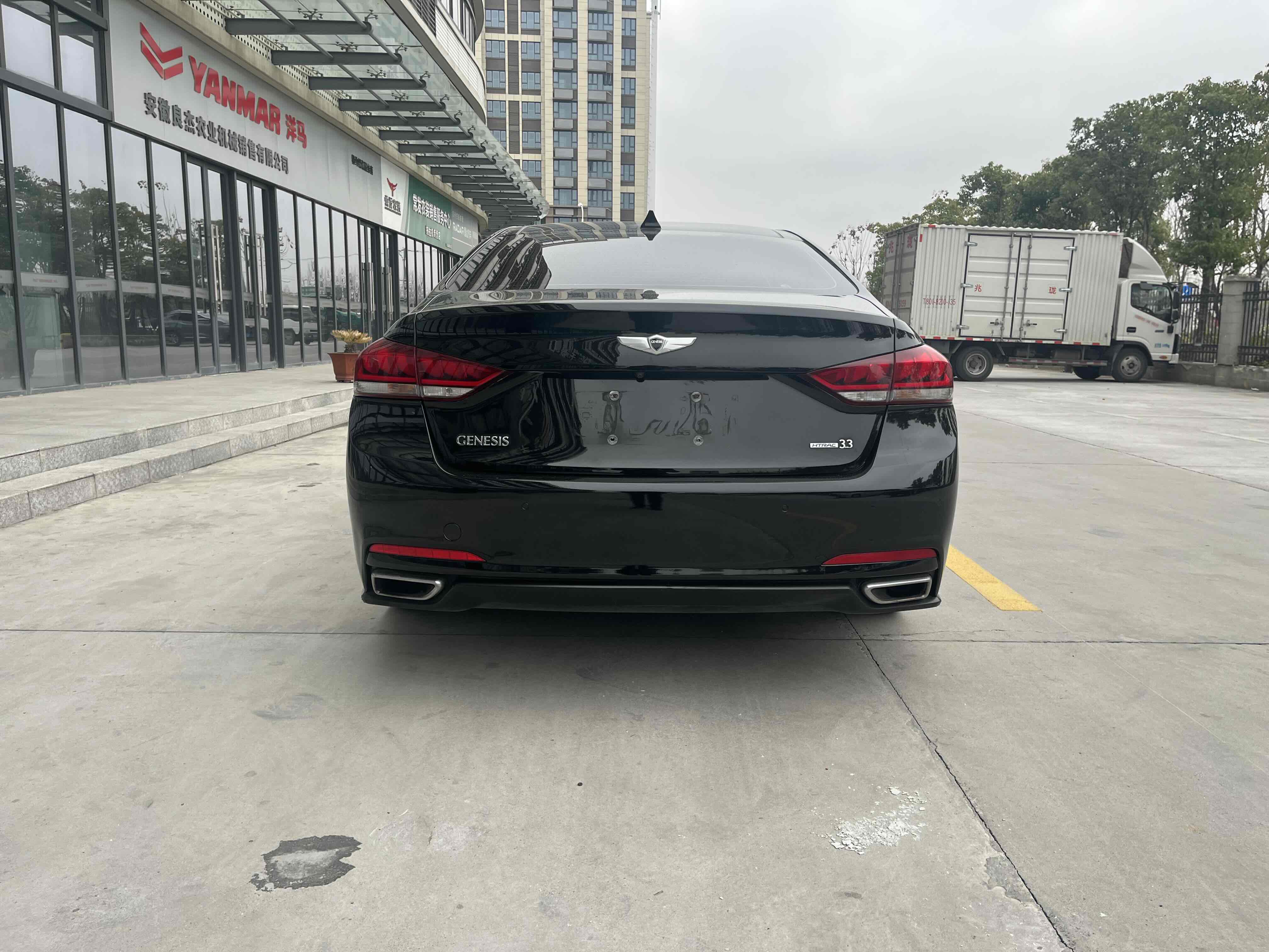 Hyundai Genesis 2014 immagine di auto #19