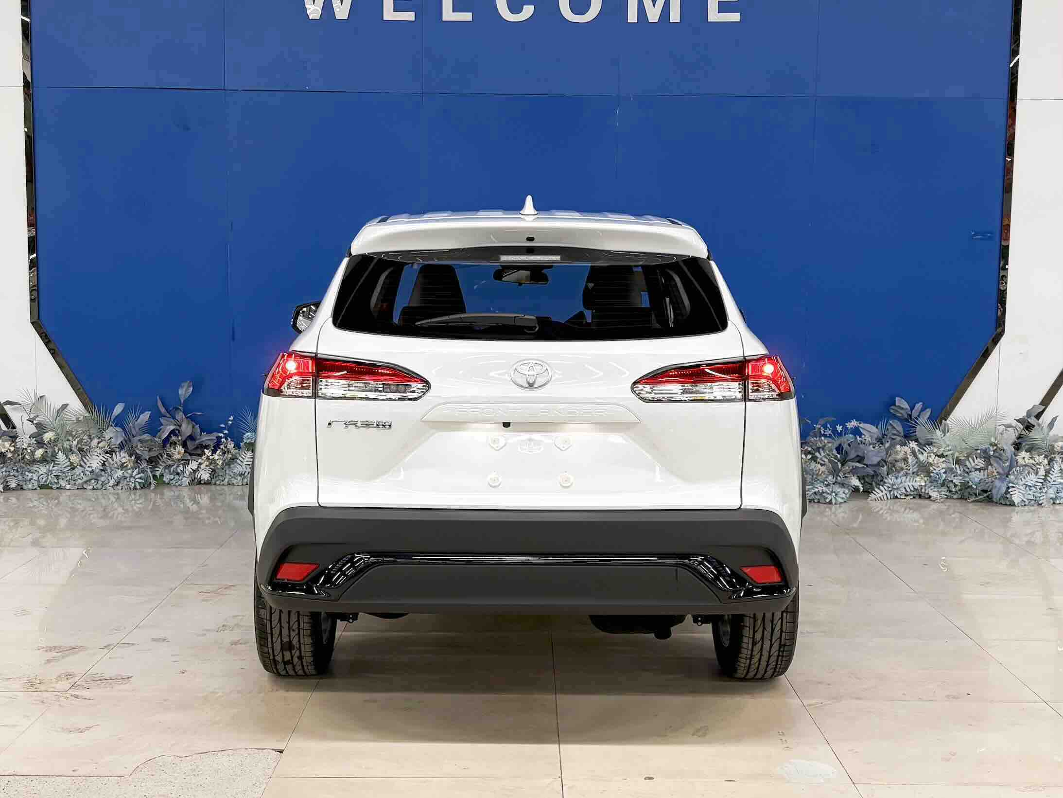 Toyota Frontlander 2026 car image #19