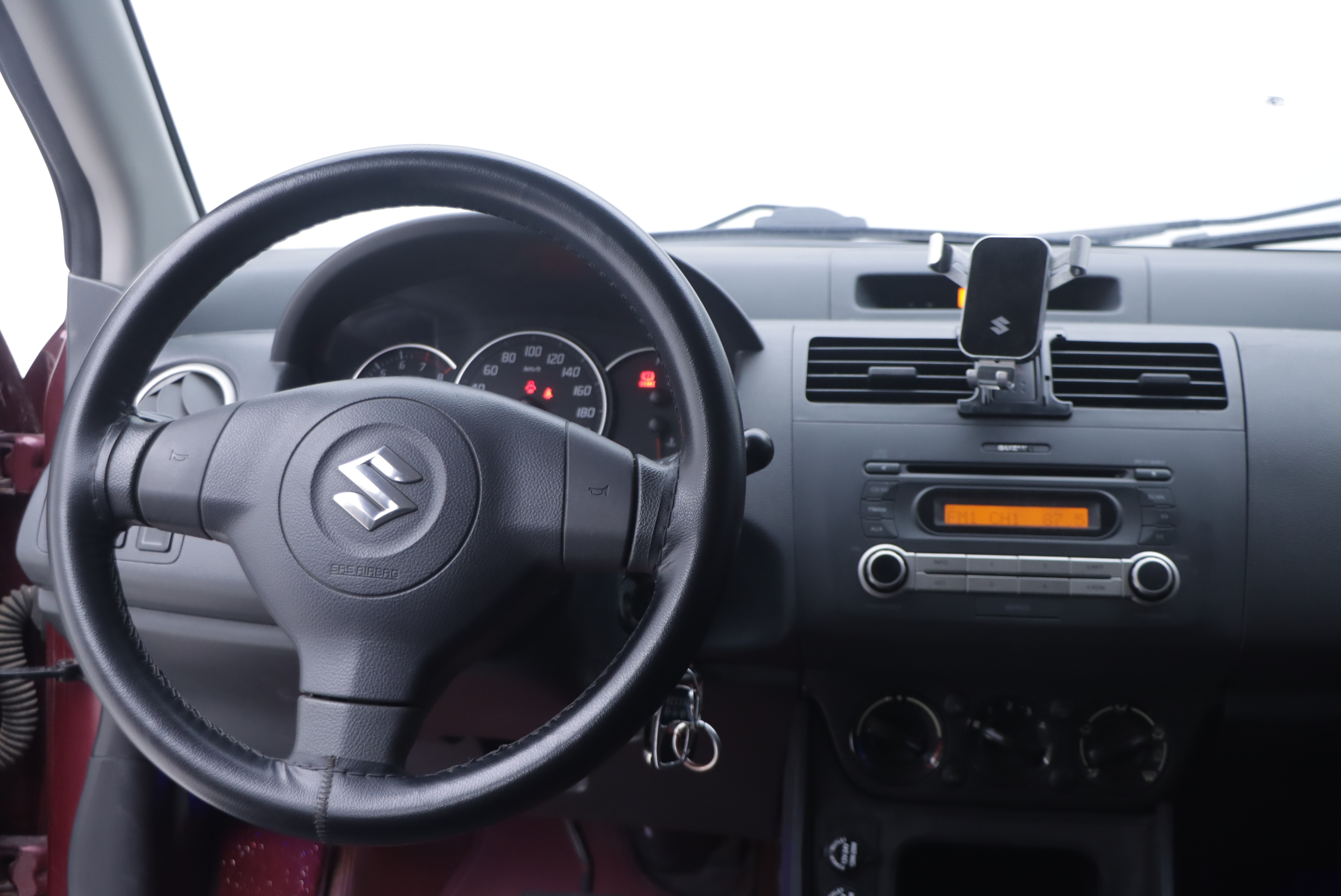 Suzuki Swift 2016 изображение автомобиля #19