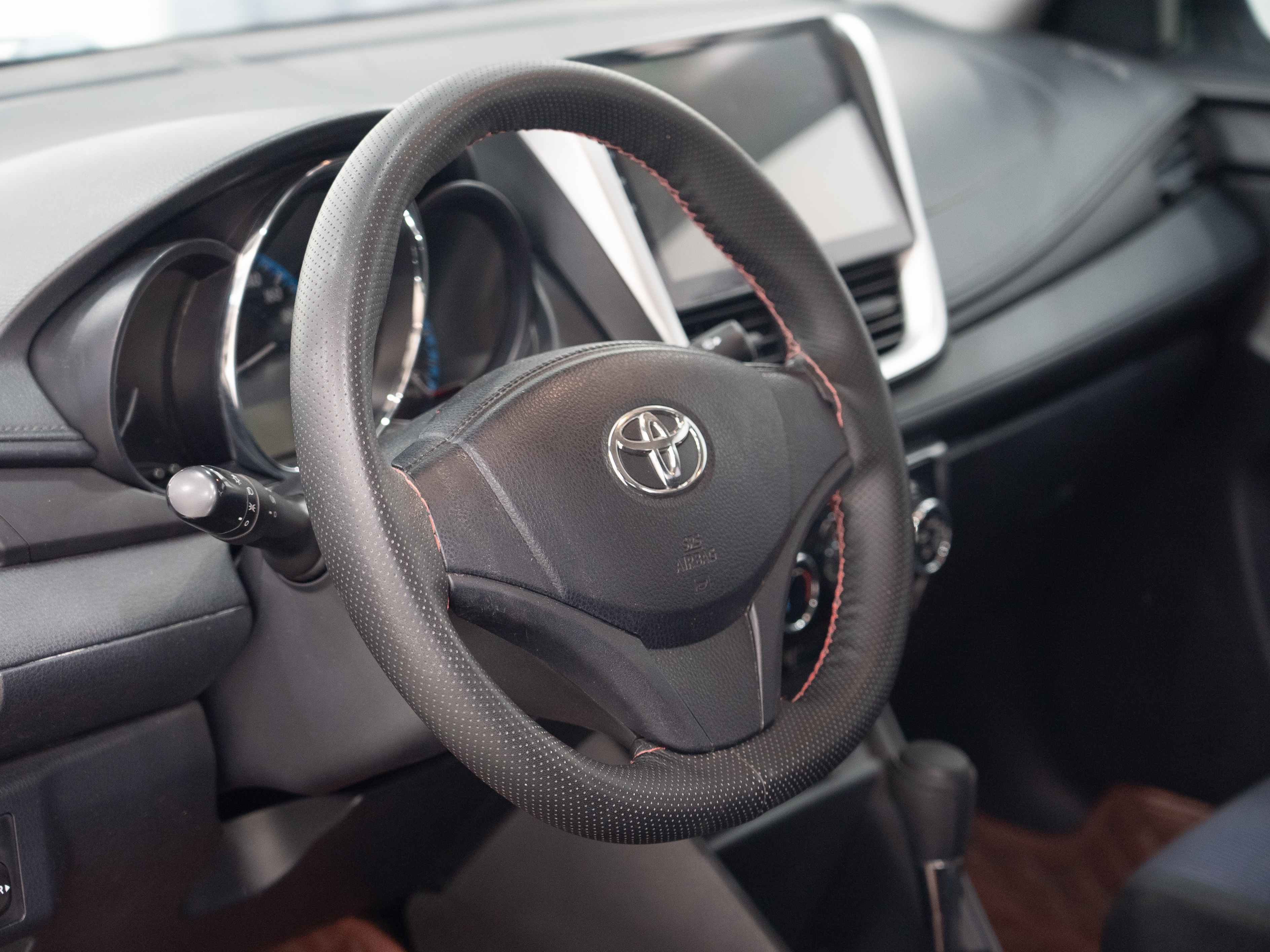 Yaris L Zhixuan 2015 car image #19