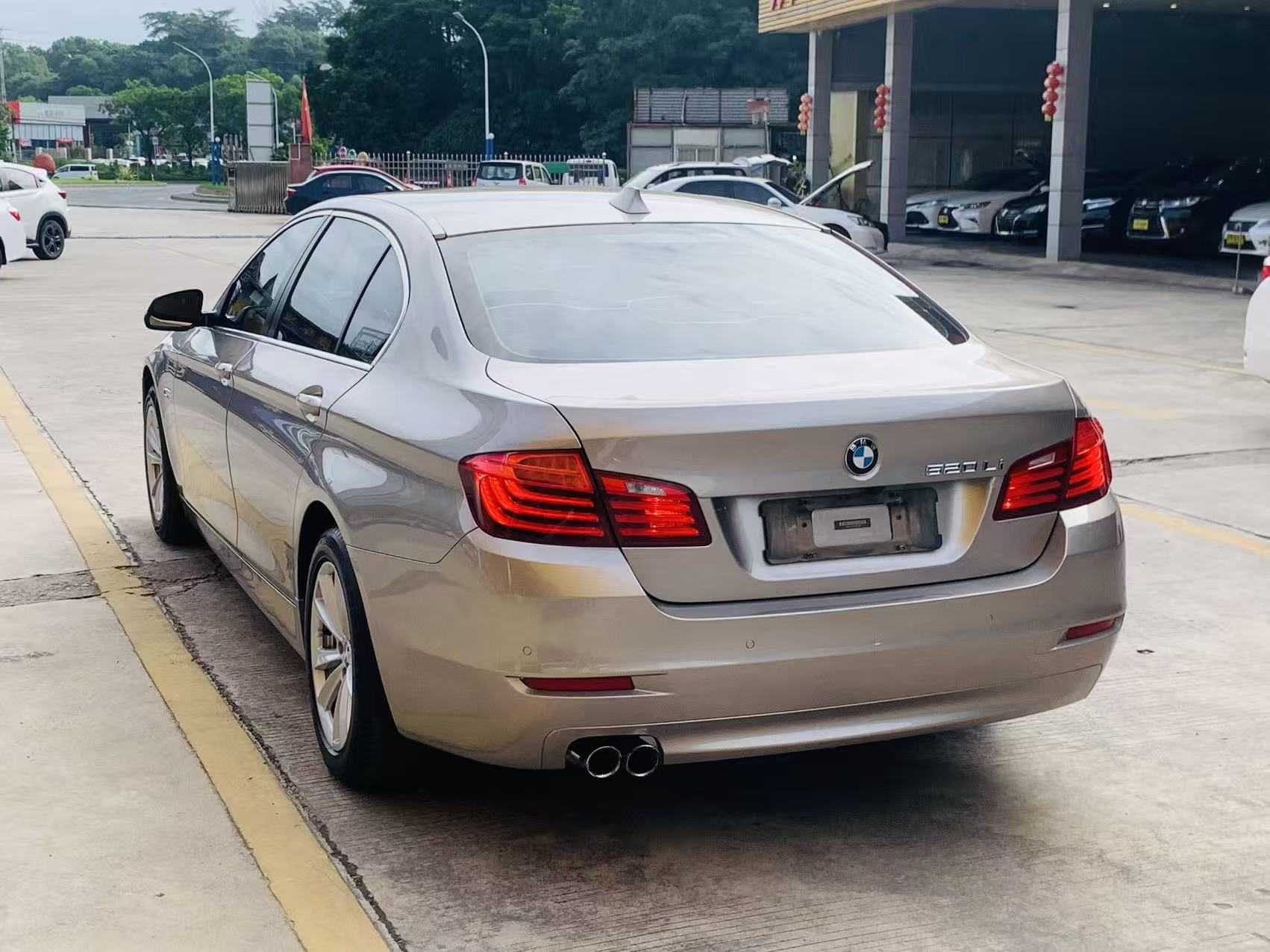 BMW 5 Series 2015 #19 BMW 5 Series 2015 car image #19
