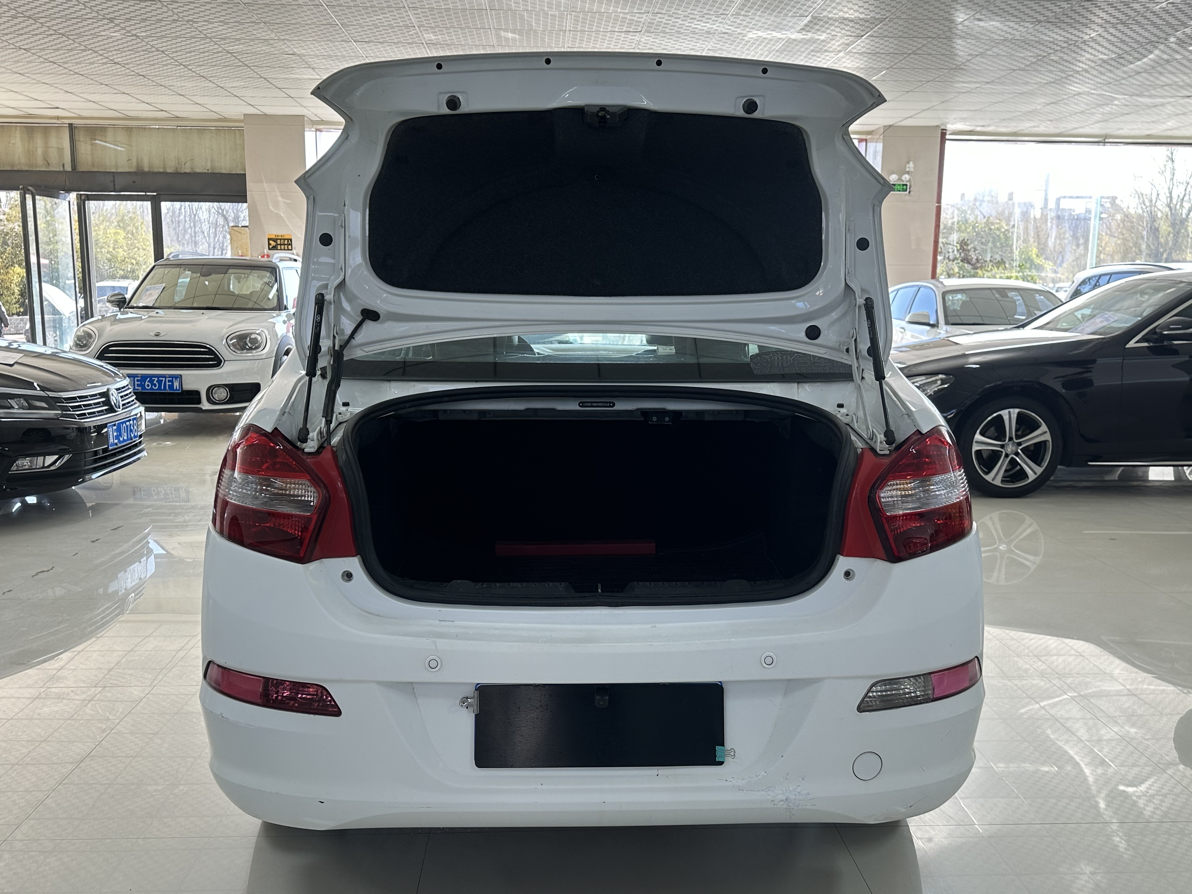 Kaiyi C3 2015 изображение автомобиля #19