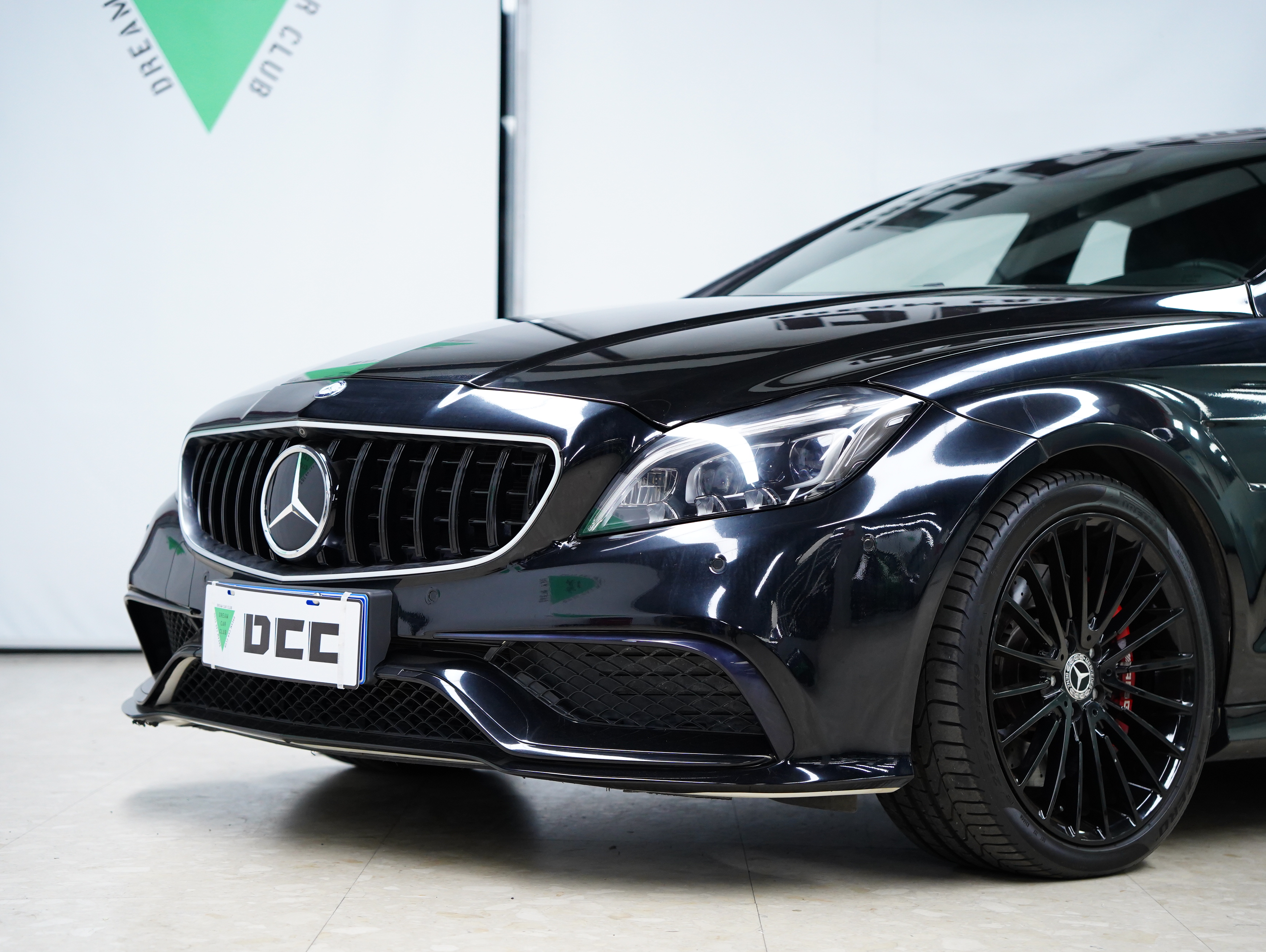 Mercedes-Benz CLS AMG 2017 car image #19