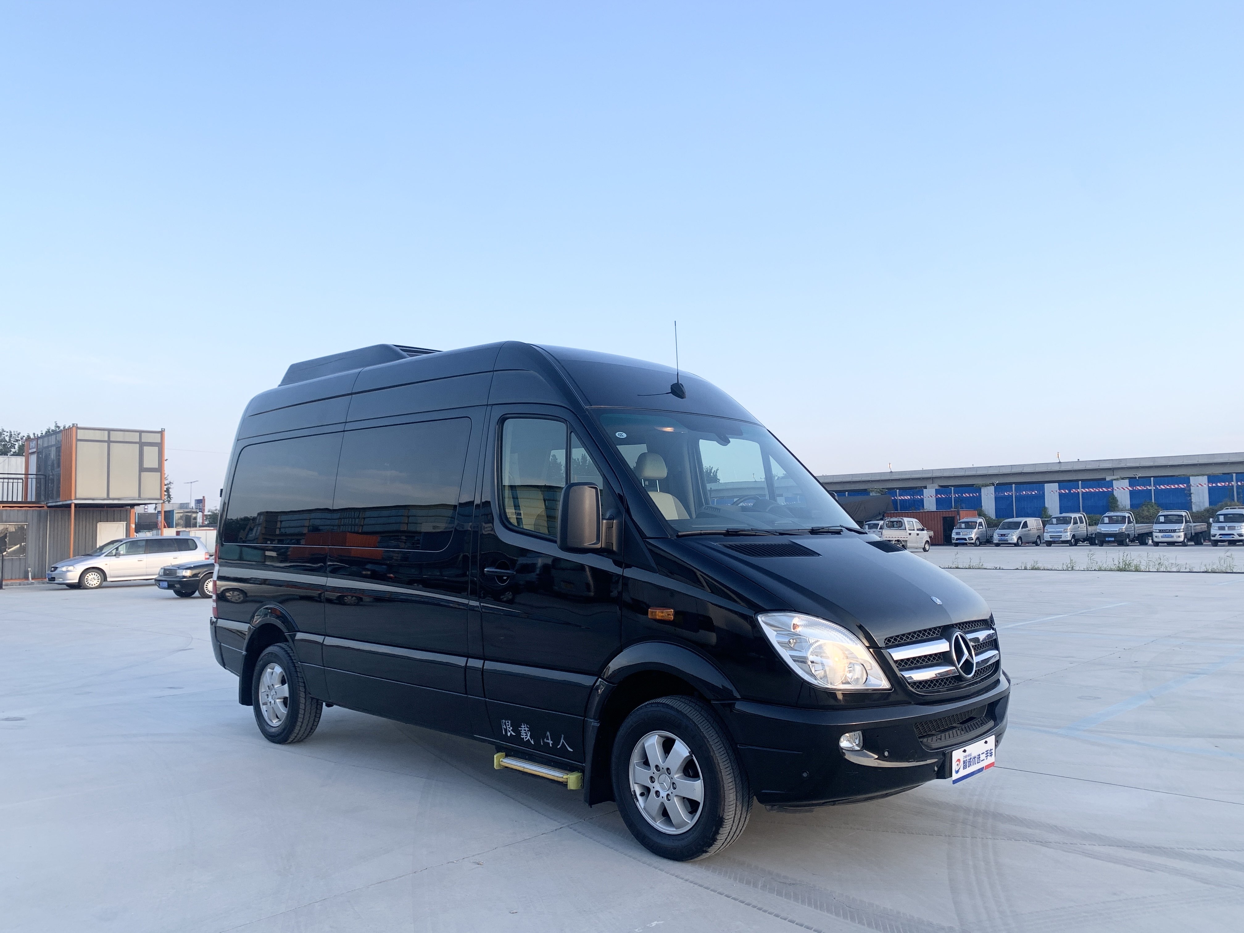 Mercedes-Benz Sprinter 2015 #19 Mercedes-Benz Sprinter 2015 car image #19